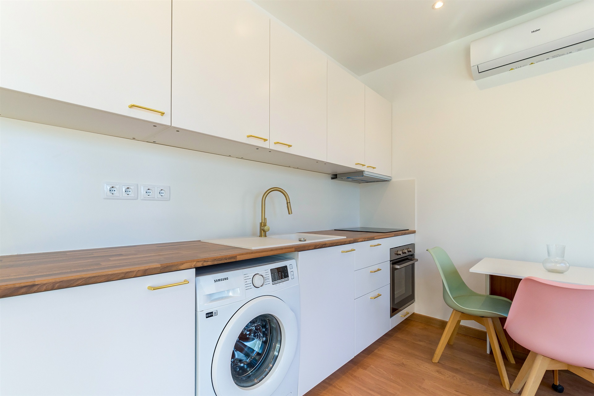  Stand, 37 bedrooms, for Sale - 物件實景