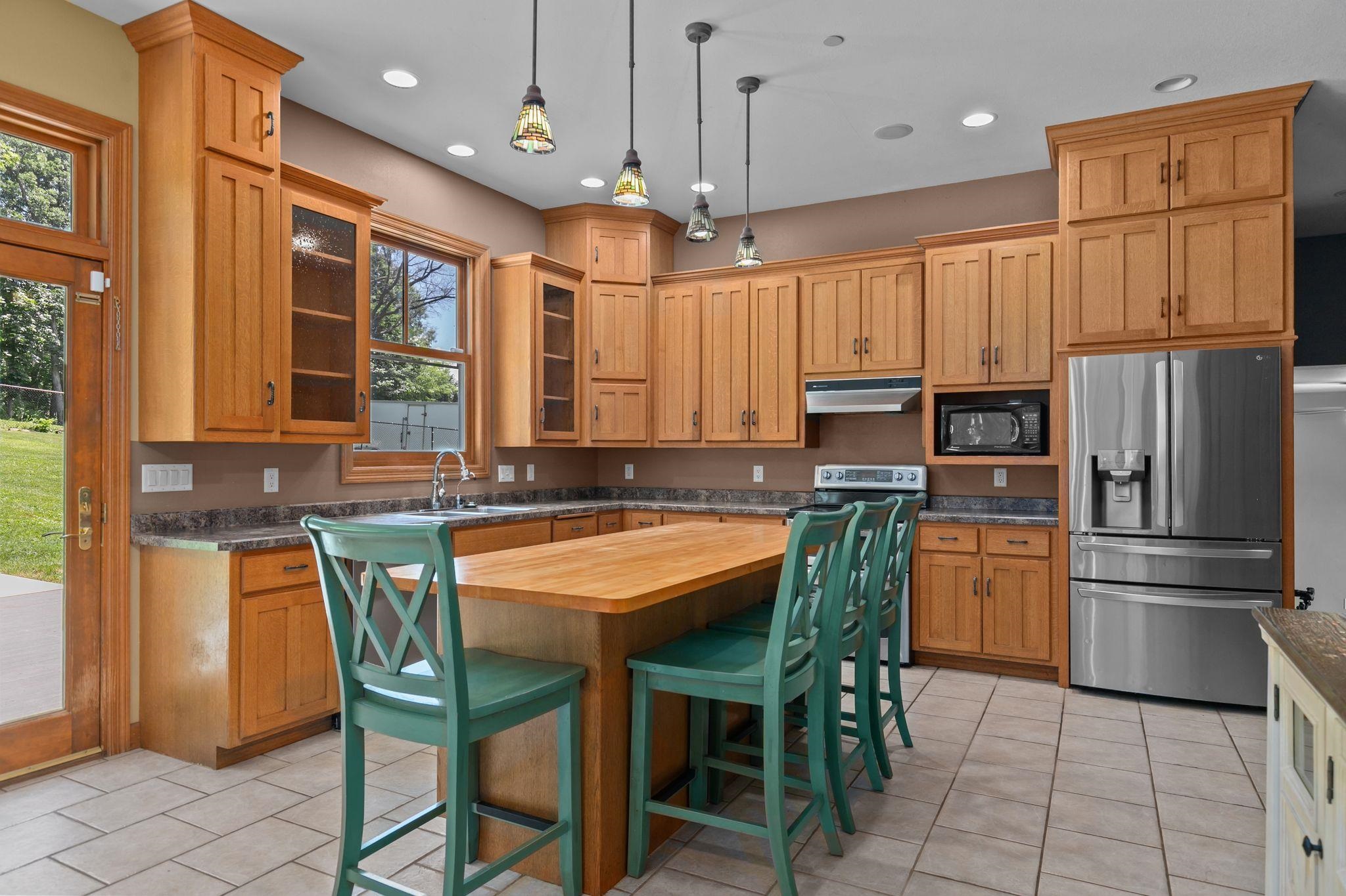 Berlin, Wisconsin, 54923, United States, 5 Bedrooms Bedrooms, ,4 BathroomsBathrooms,Residential,For Sale,1974961