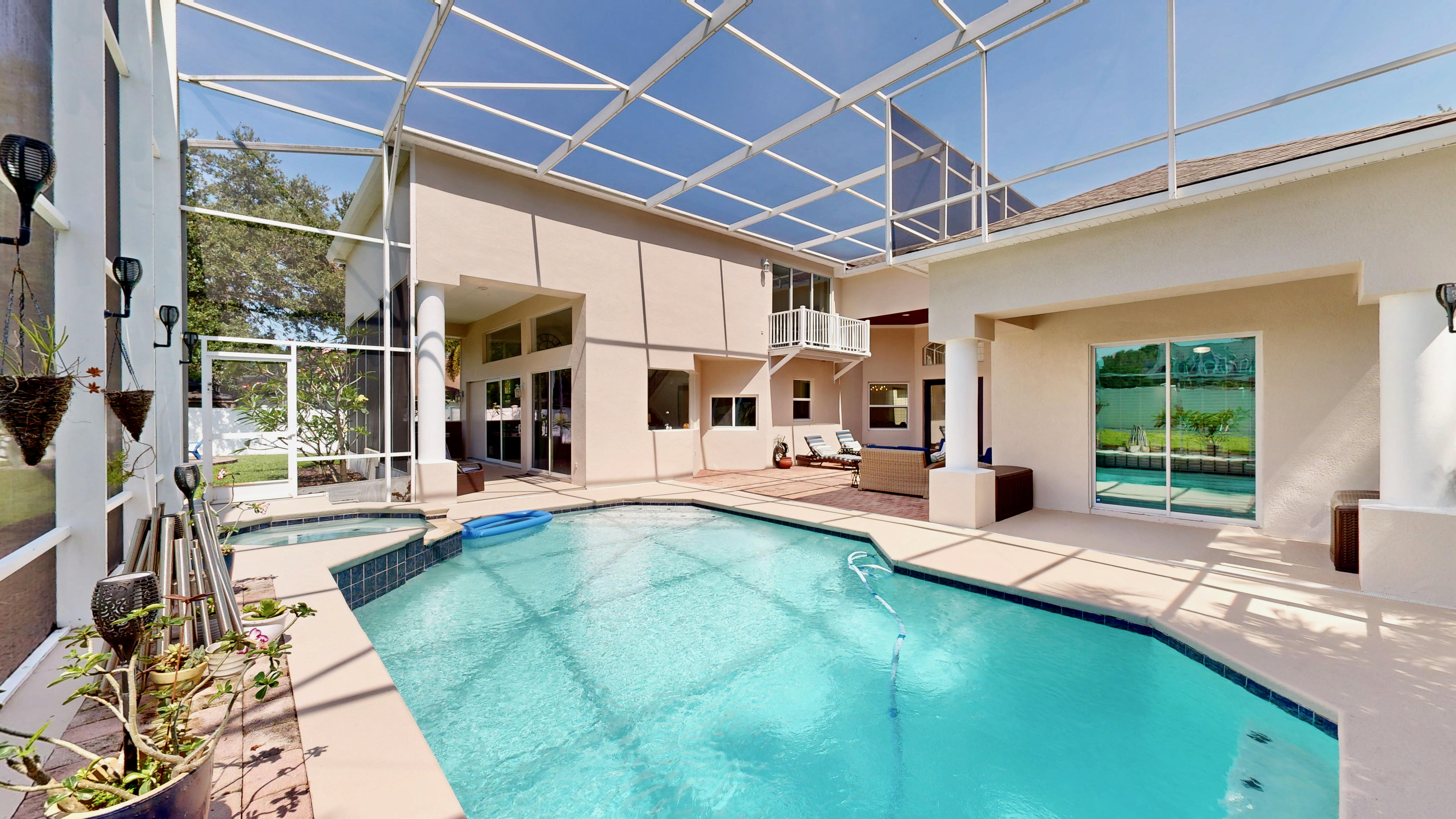 Oakland, Florida, 34760, United States, 4 Bedrooms Bedrooms, ,3 BathroomsBathrooms,Residential,For Sale,1828727