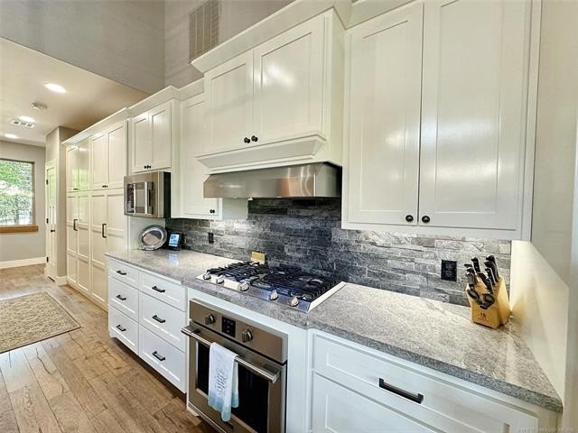 Park Hill, Oklahoma, 74451, United States, 4 Bedrooms Bedrooms, ,3 BathroomsBathrooms,Residential,For Sale,1978884