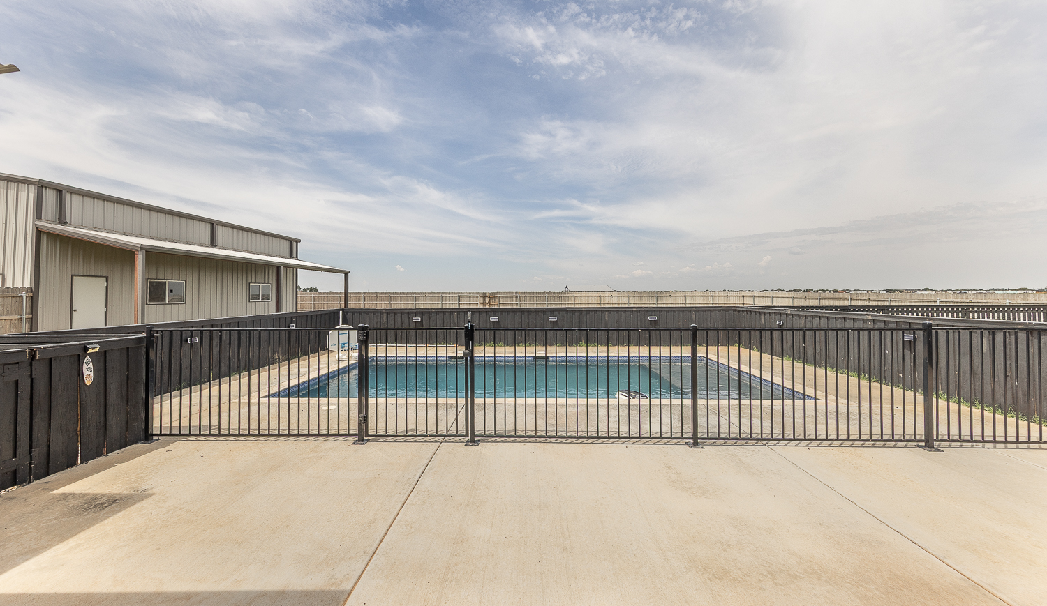 Lubbock, Texas, 79423, United States, 4 Bedrooms Bedrooms, ,3 BathroomsBathrooms,Residential,For Sale,1926032
