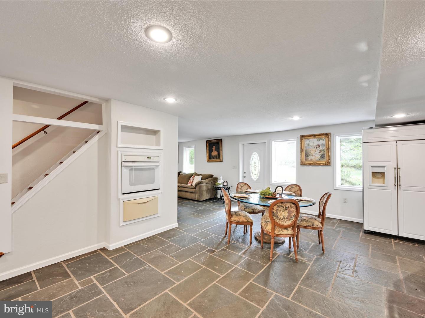 Manheim, Pennsylvania, 17545, United States, 7 Bedrooms Bedrooms, ,3 BathroomsBathrooms,Residential,For Sale,1991090