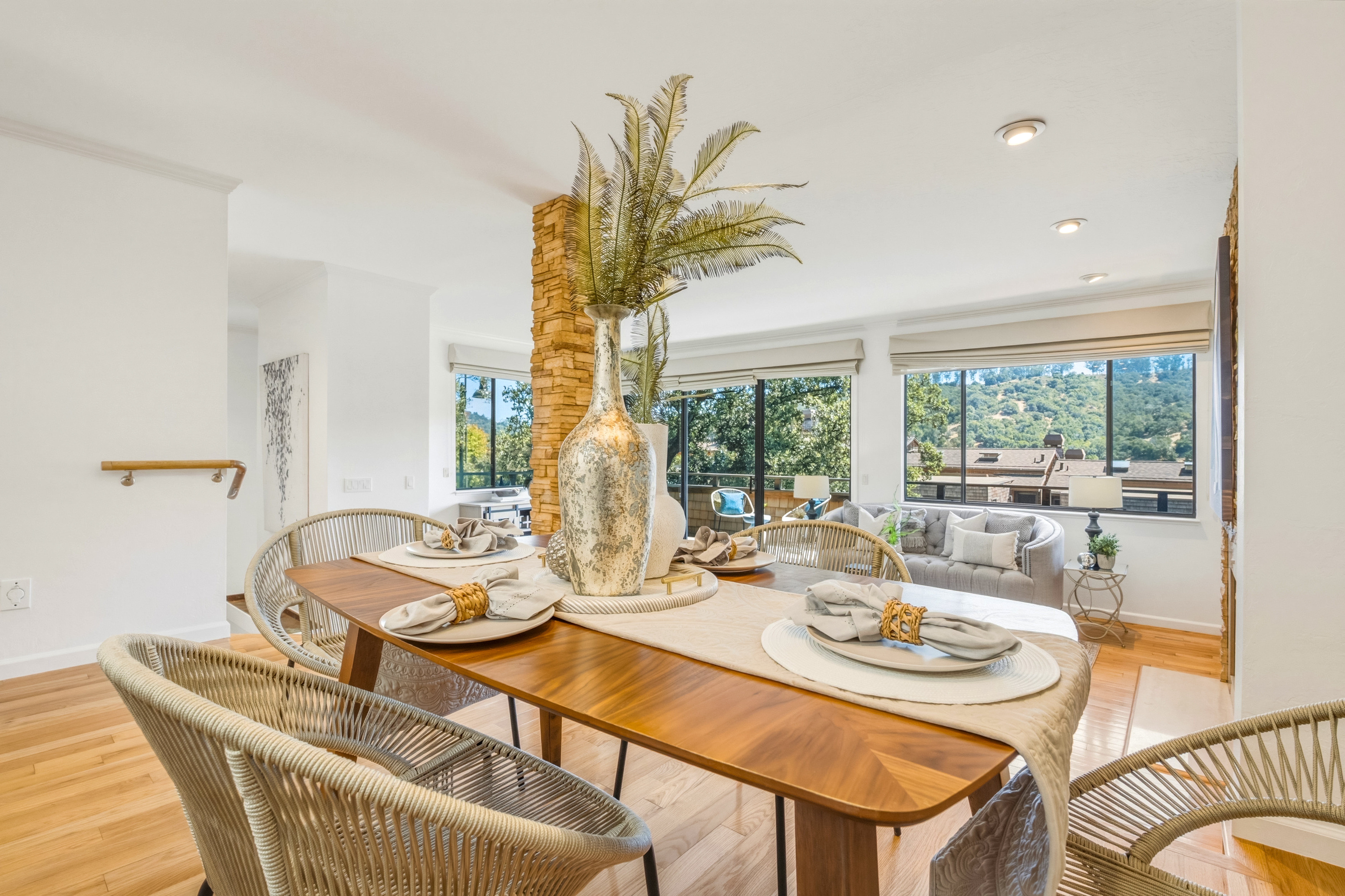  Easy Living at Quail Hill - 物件實景