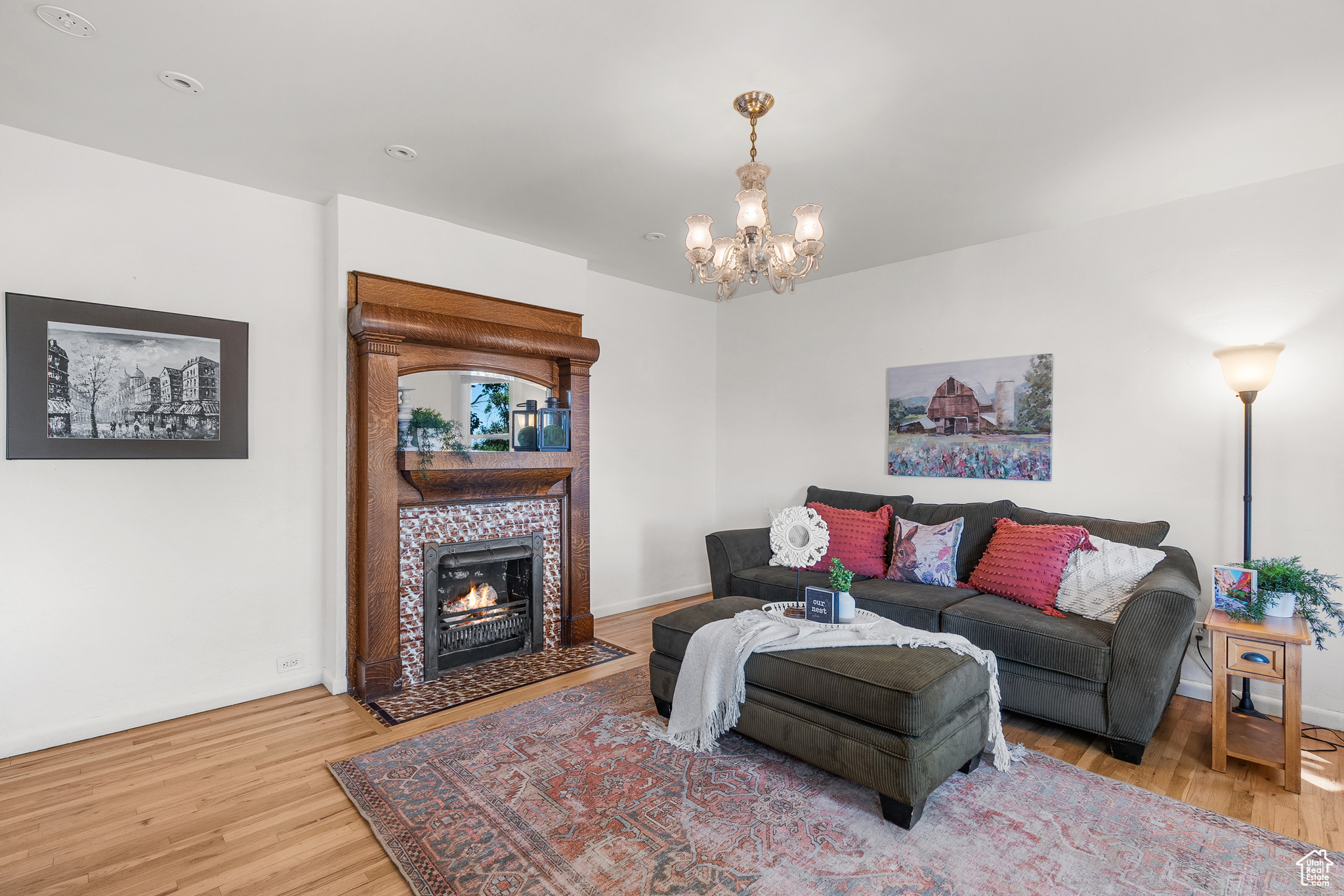 Farmington, Utah, 84025, United States, 4 Bedrooms Bedrooms, ,2 BathroomsBathrooms,Residential,For Sale,1866818