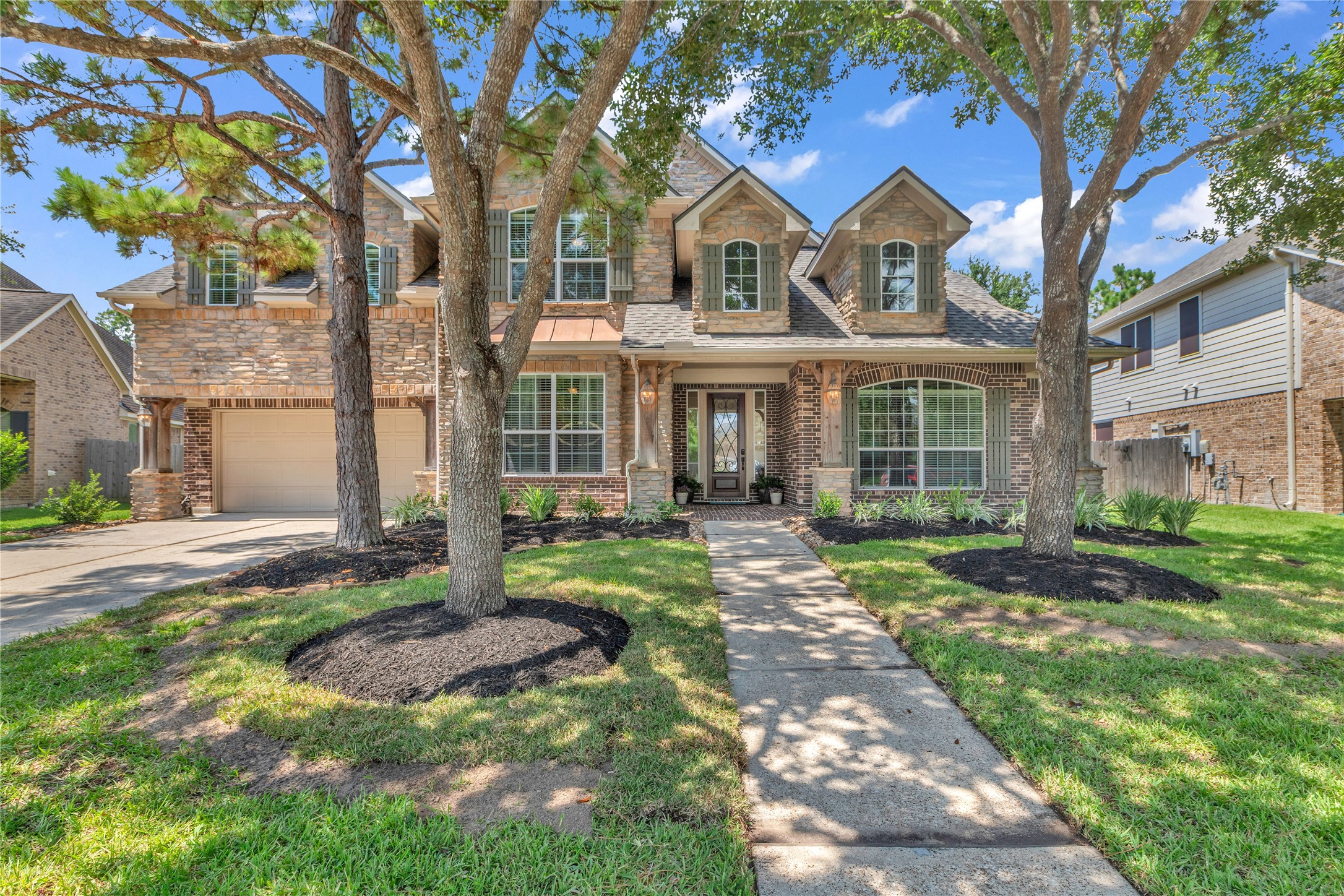 Houston, Texas, 77044, United States, 5 Bedrooms Bedrooms, ,4 BathroomsBathrooms,Residential,For Sale,1927228