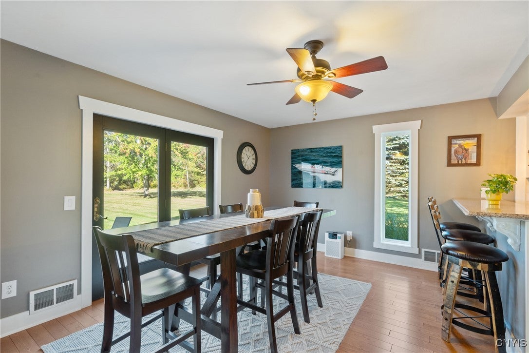 Oswego, New York, 13126, United States, 3 Bedrooms Bedrooms, ,2 BathroomsBathrooms,Residential,For Sale,1975091