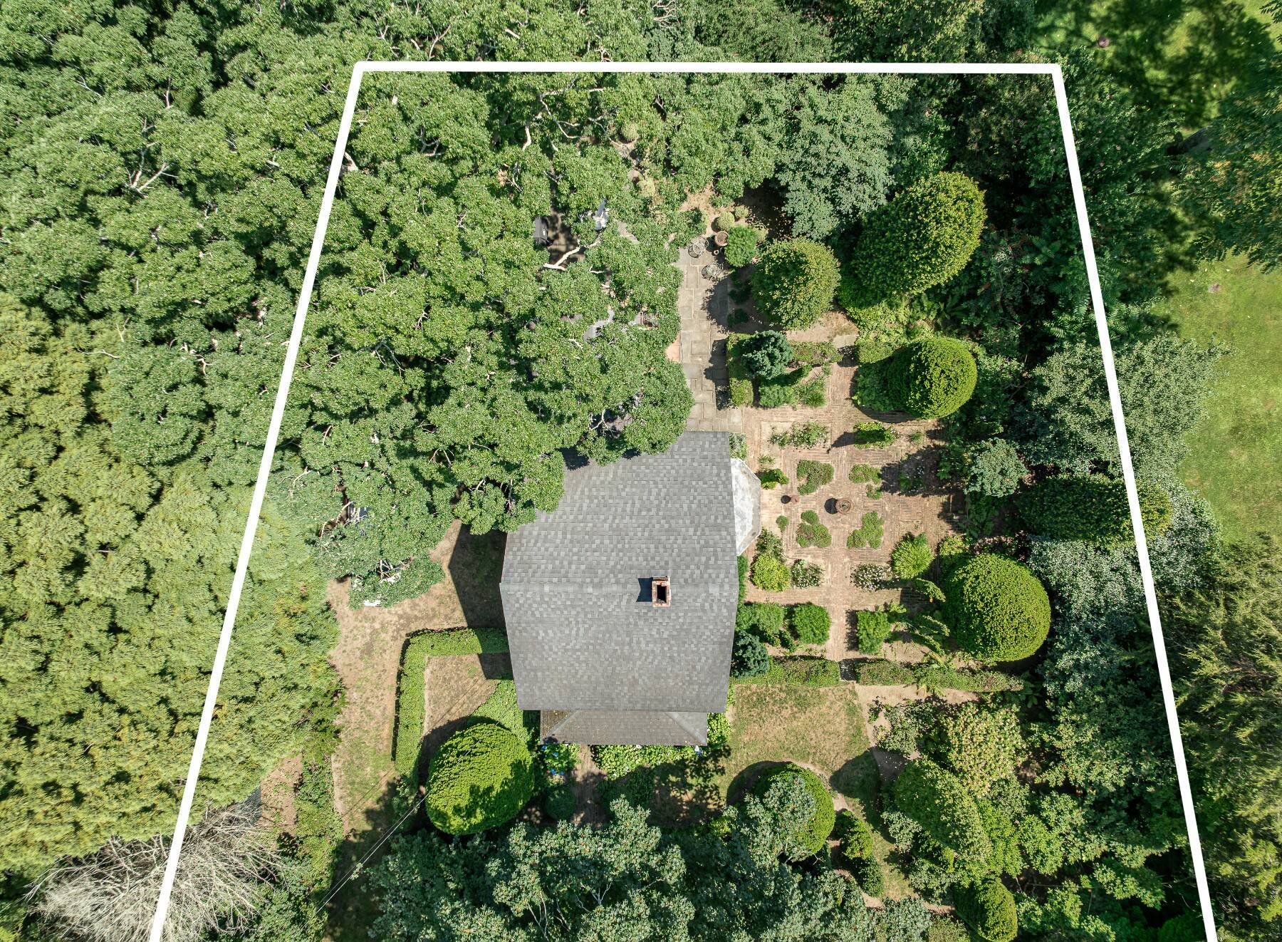  WAINSCOTT  ESTATE OPPORTUNITY - 物件實景