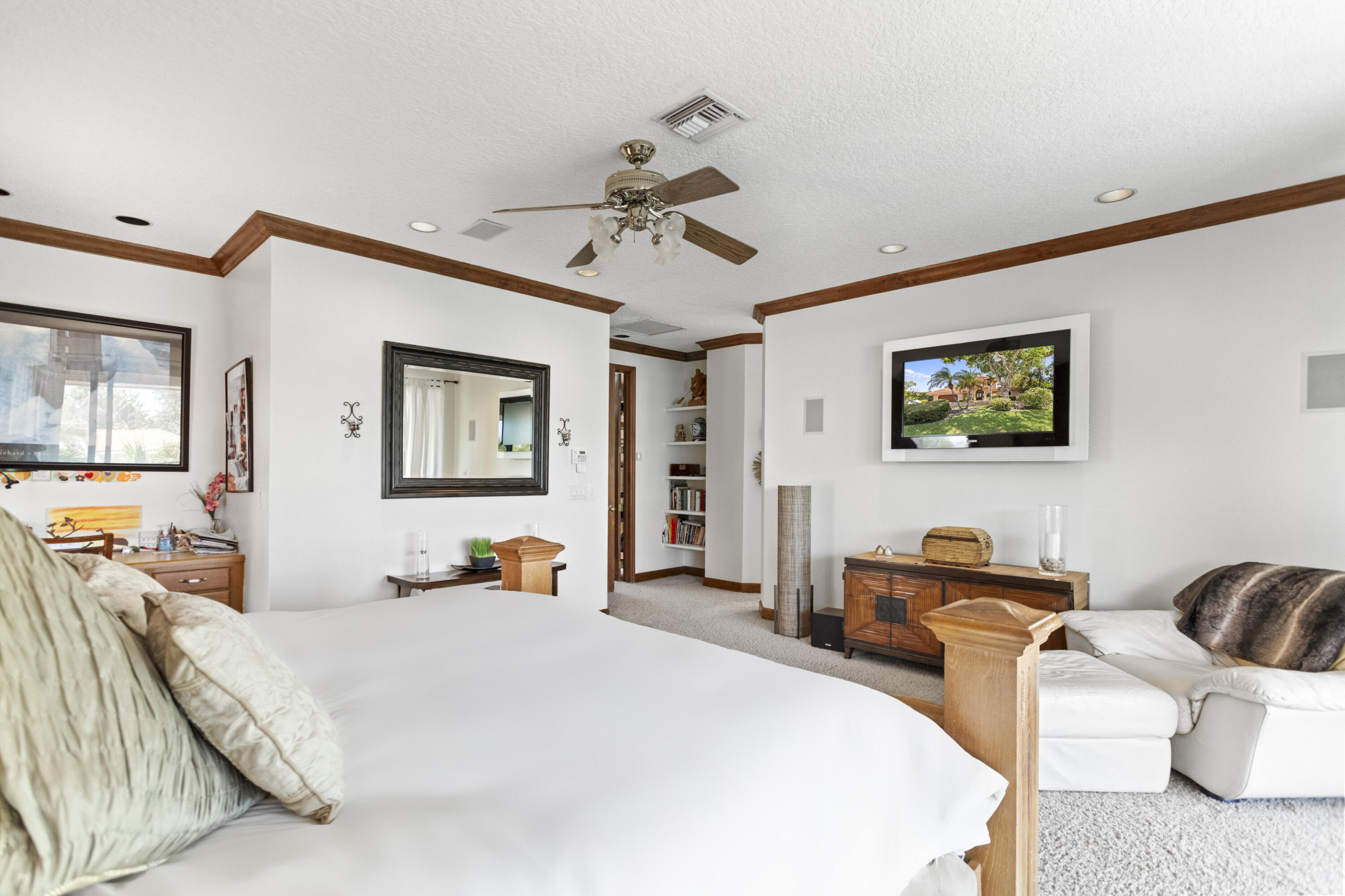 Pompano Beach, Florida, 33062, United States, 4 Bedrooms Bedrooms, ,3 BathroomsBathrooms,Residential,For Sale,1804148