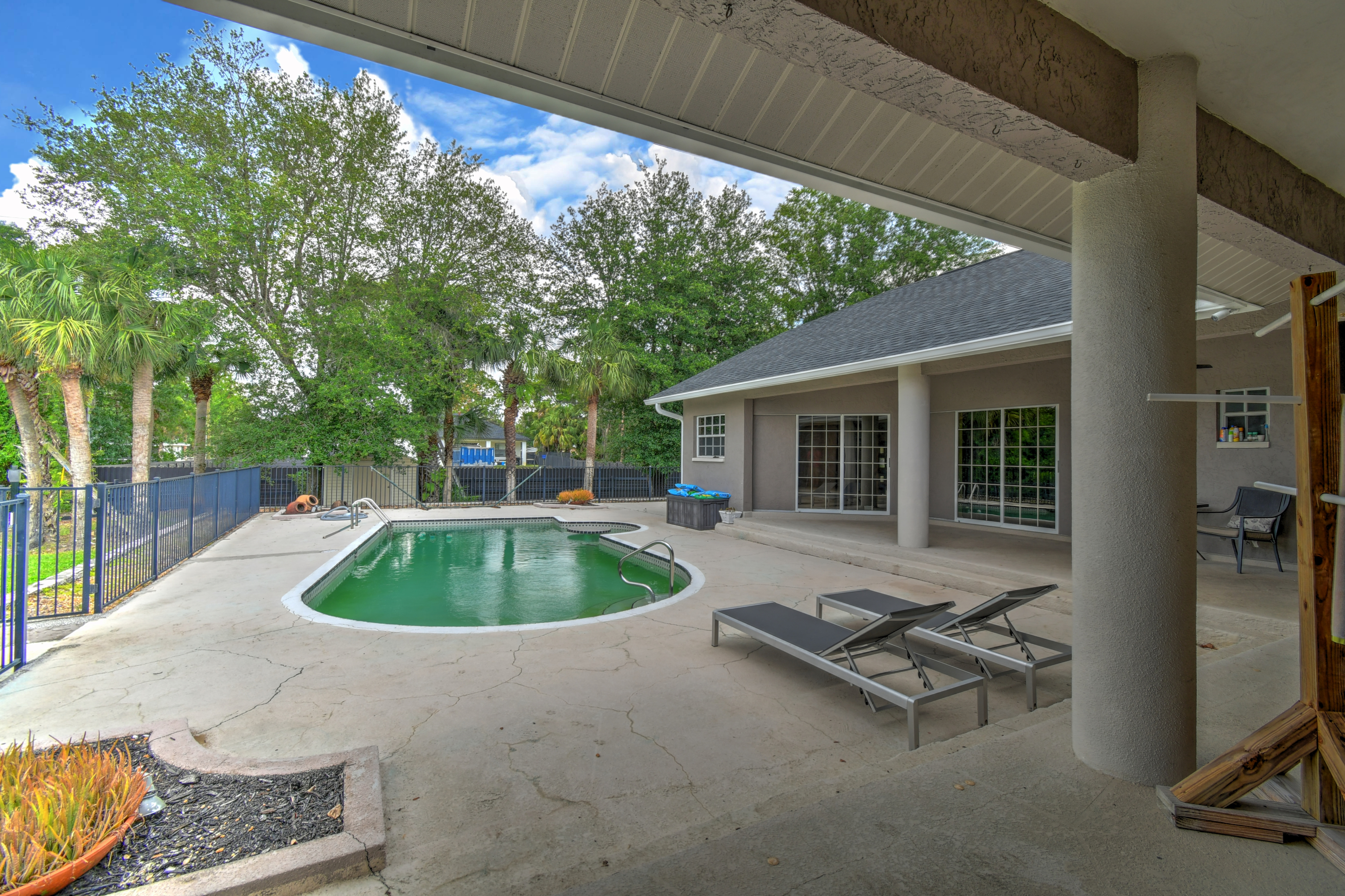 Lehigh, Florida, 33972, United States, 4 Bedrooms Bedrooms, ,3 BathroomsBathrooms,Residential,For Sale,1805225