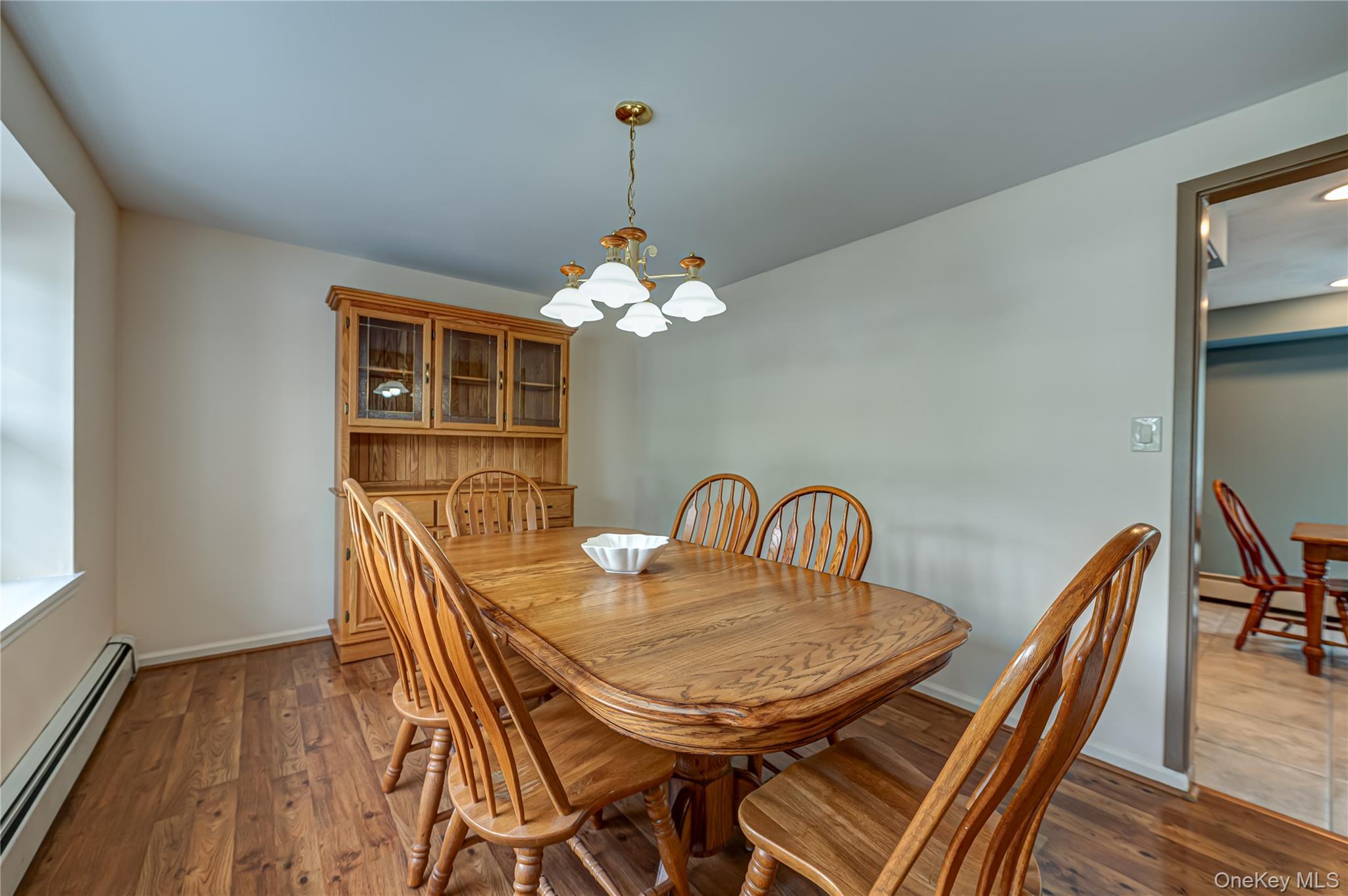  16 Sussex Lane, Lake Grove, NY, 11755 - 物件實景