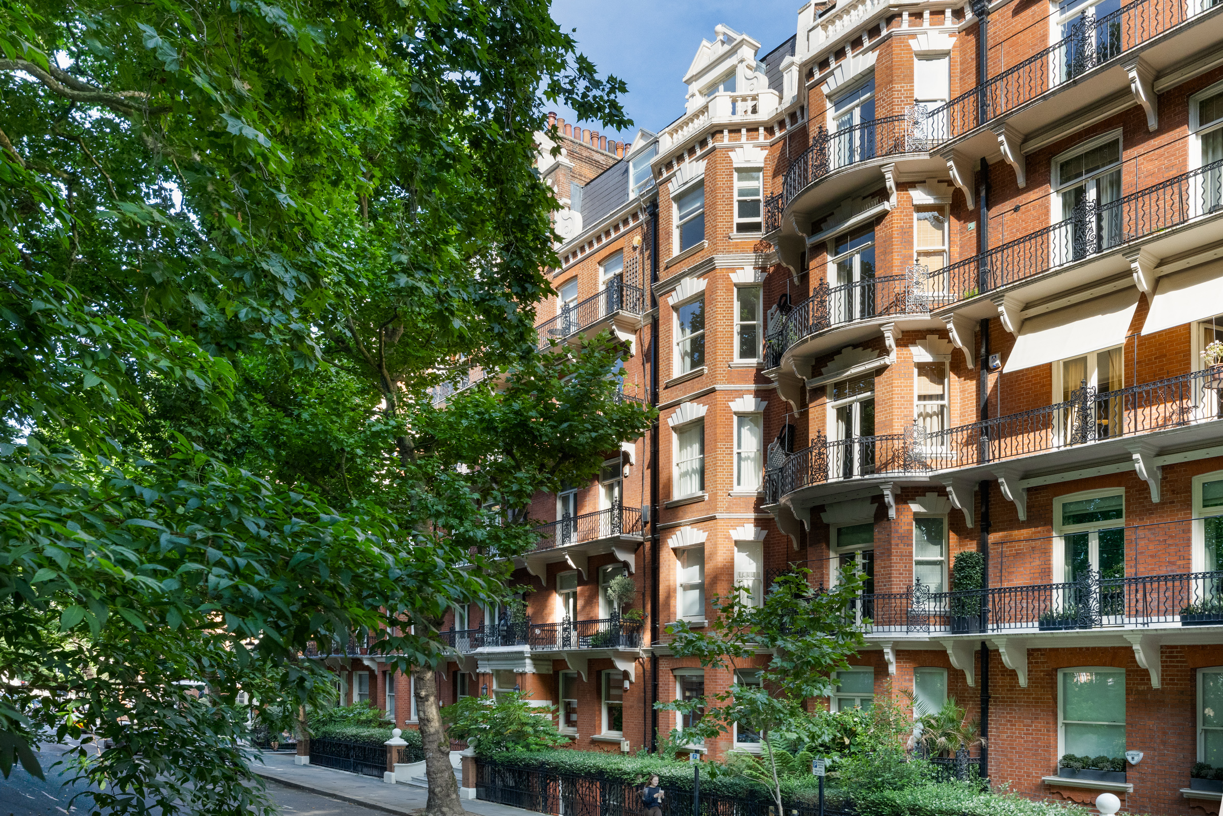  A Magnificent Duplex Residence in Bramham Gardens - 物件實景