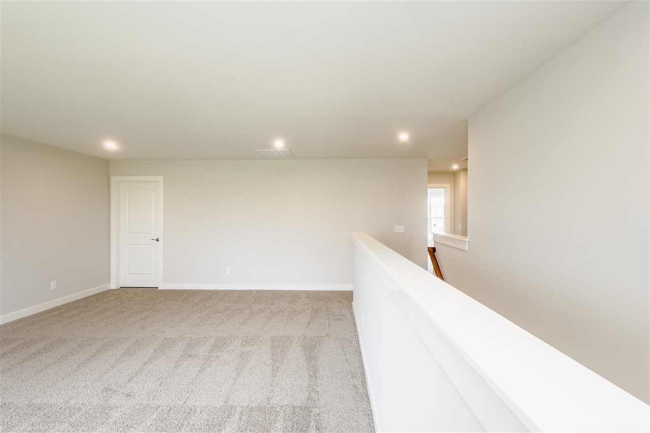 Bowling Green, Kentucky, 42104, United States, 4 Bedrooms Bedrooms, ,3 BathroomsBathrooms,Residential,For Sale,1913768
