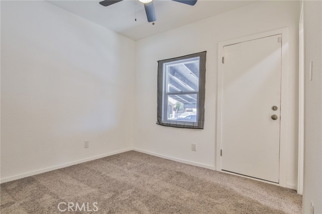 Los Angeles, California, 90001, United States, 4 Bedrooms Bedrooms, ,Residential,For Sale,1928071