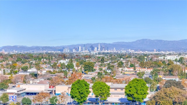 Los Angeles, California, 90059, United States, 2 Bedrooms Bedrooms, ,1 BathroomBathrooms,Residential,For Sale,2008136