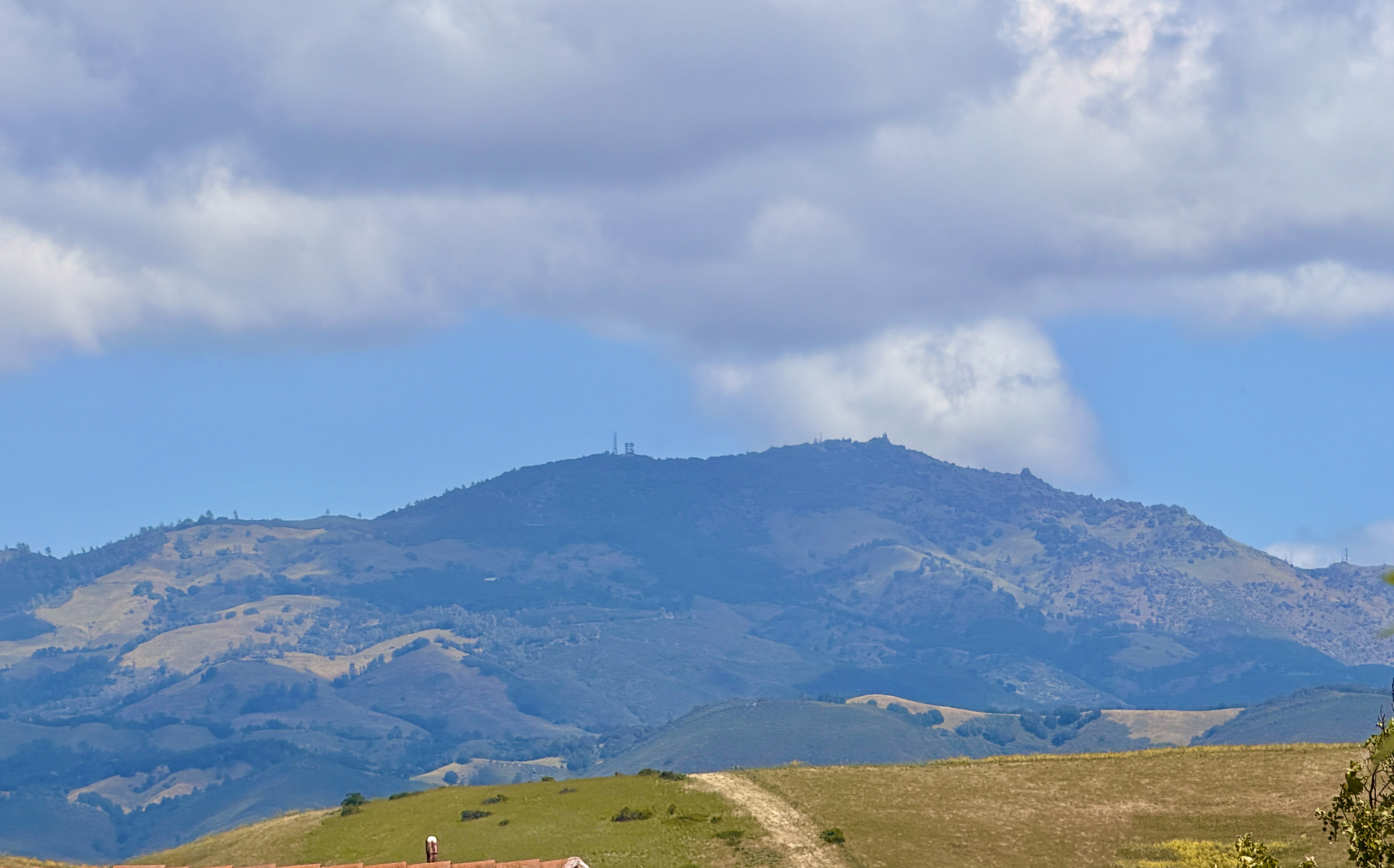  Ground-Level Luxury with Mount Diablo Views in Gated Canyon Lakes - 物件實景