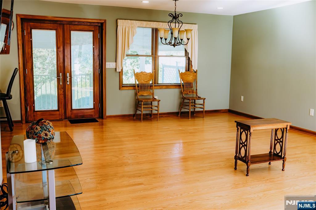 Wood Ridge, New Jersey, 07075, United States, 3 Bedrooms Bedrooms, ,3 BathroomsBathrooms,Residential,For Sale,1982393