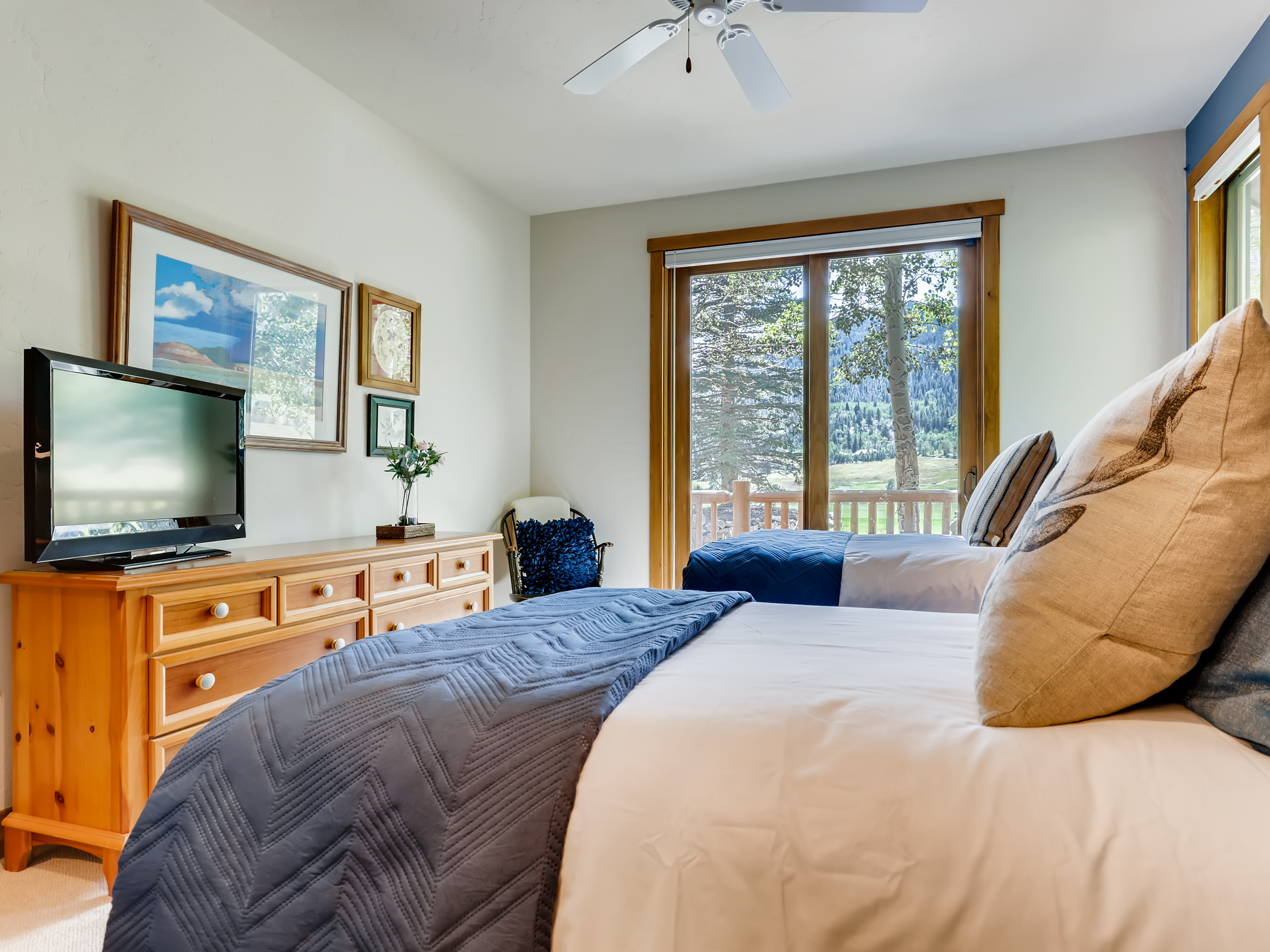 Edwards, Colorado, 81632, United States, 5 Bedrooms Bedrooms, ,5 BathroomsBathrooms,Residential,For Sale,1905665