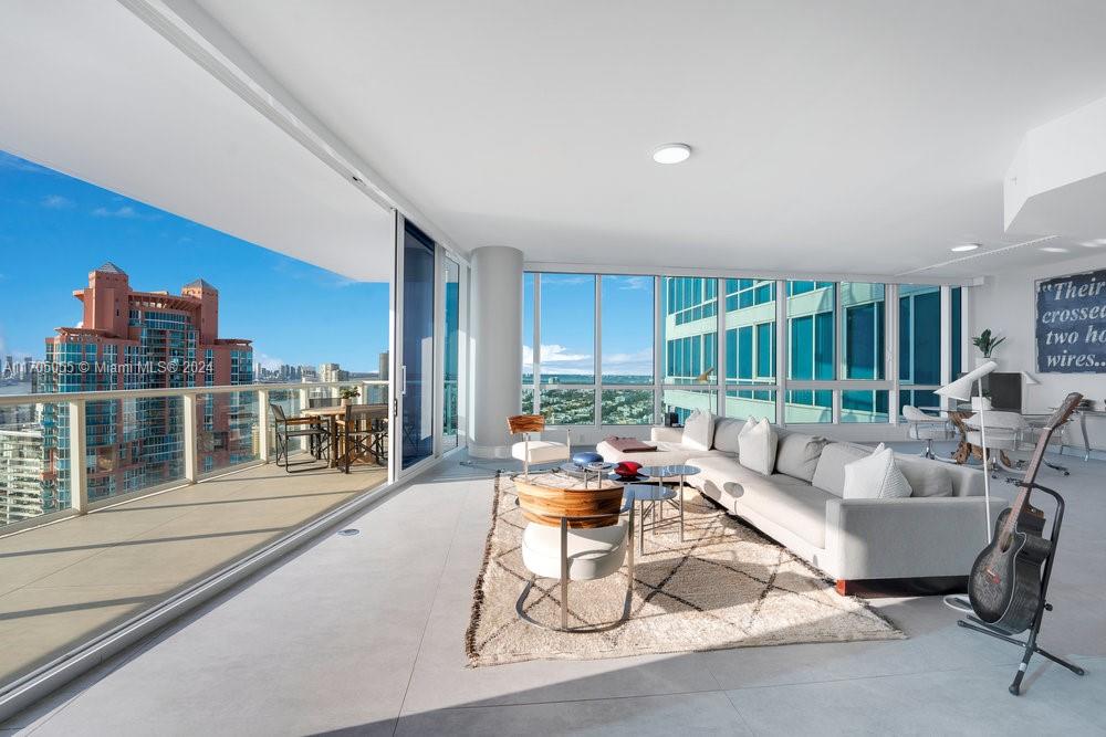 Miami Beach, Florida, 33139, United States, 2 Bedrooms Bedrooms, ,3 BathroomsBathrooms,Residential,For Sale,1877481