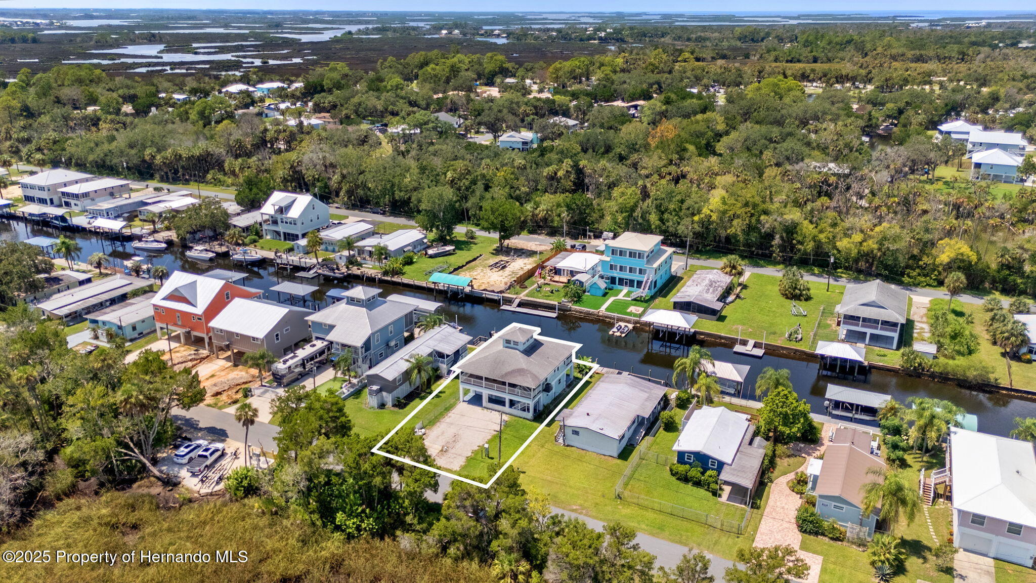 Crystal River, Florida, 34429, United States, 3 Bedrooms Bedrooms, ,2 BathroomsBathrooms,Residential,For Sale,1981608