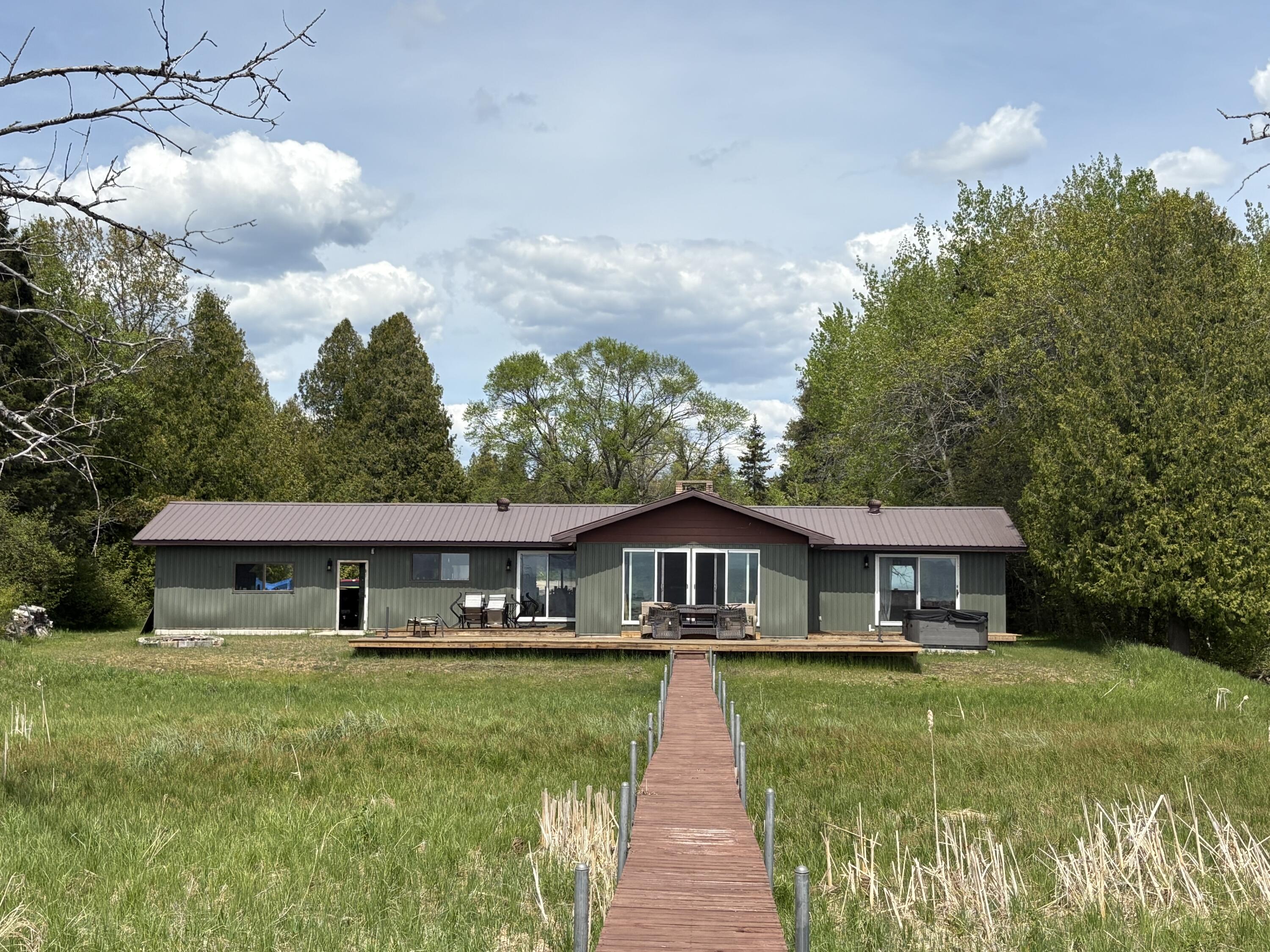 Naubinway, Michigan, 49762, United States, 3 Bedrooms Bedrooms, ,2 BathroomsBathrooms,Residential,For Sale,1840338