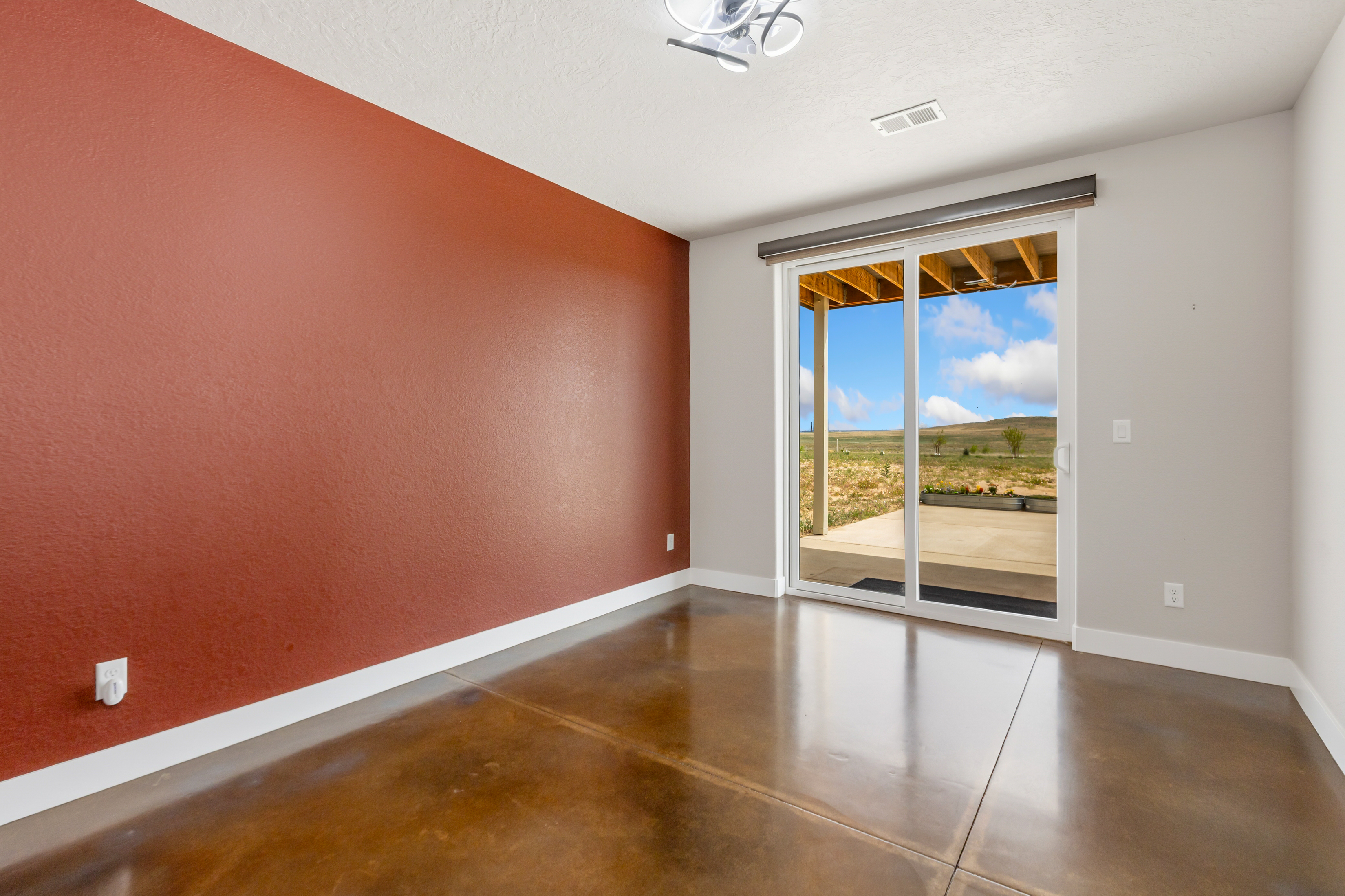  Custom-Built Home in the Highly Sought-After Pelican Lake Ranch Community - 物件實景