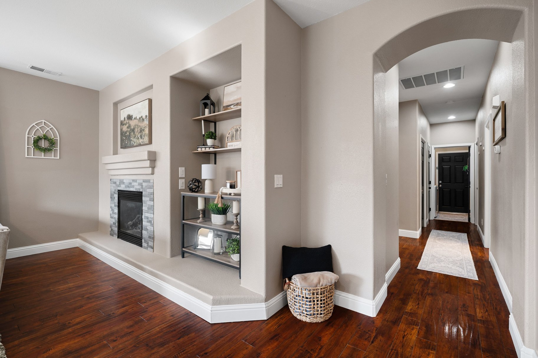  1704 Burwood Circle - 物件實景