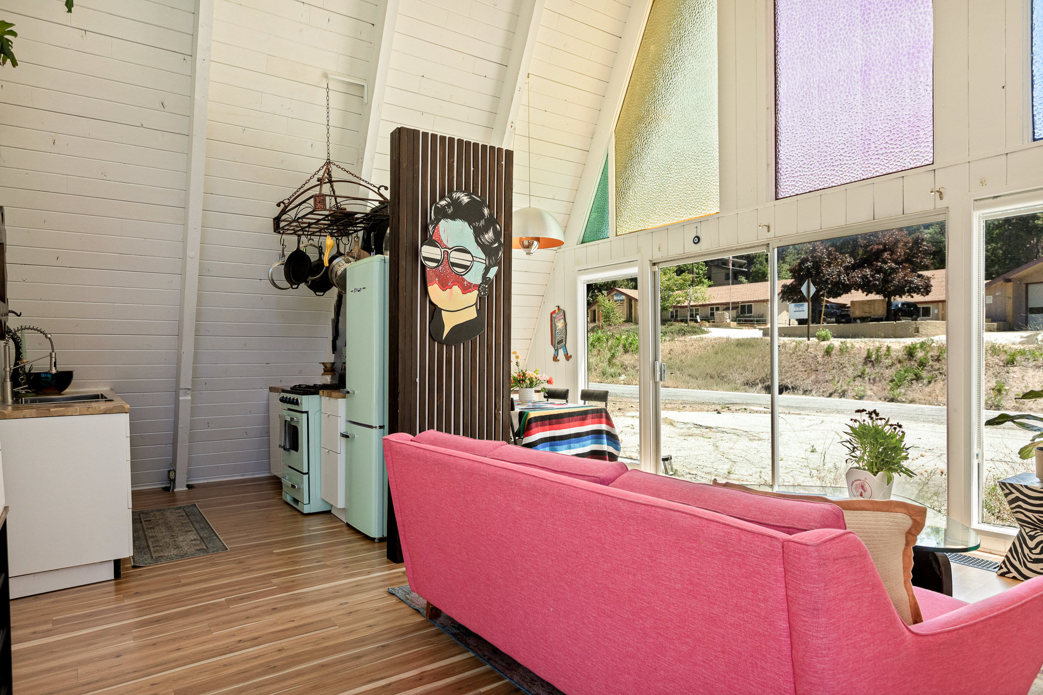  31255 Outer Highway 18 North, Running Springs, CA 92382 - 物件實景