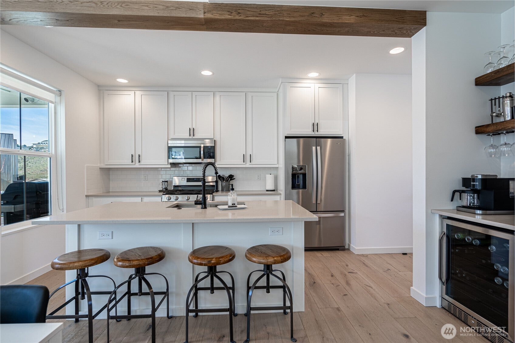 Chelan, Washington, 98816, United States, 4 Bedrooms Bedrooms, ,3 BathroomsBathrooms,Residential,For Sale,1778943