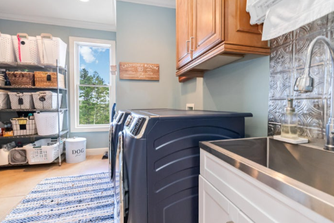 London, Kentucky, 40741, United States, 6 Bedrooms Bedrooms, ,4 BathroomsBathrooms,Residential,For Sale,2009053