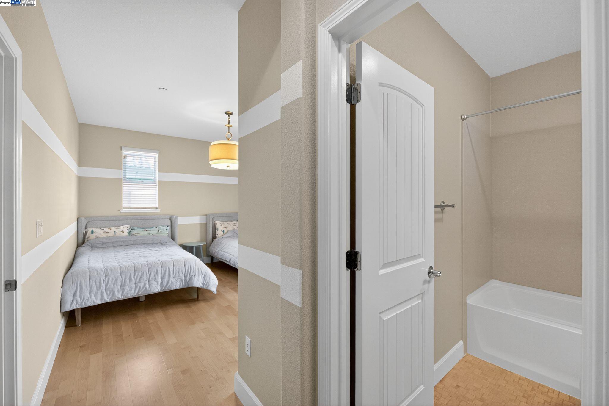 Dublin, California, 94568, United States, 4 Bedrooms Bedrooms, ,3 BathroomsBathrooms,Residential,For Sale,1987836