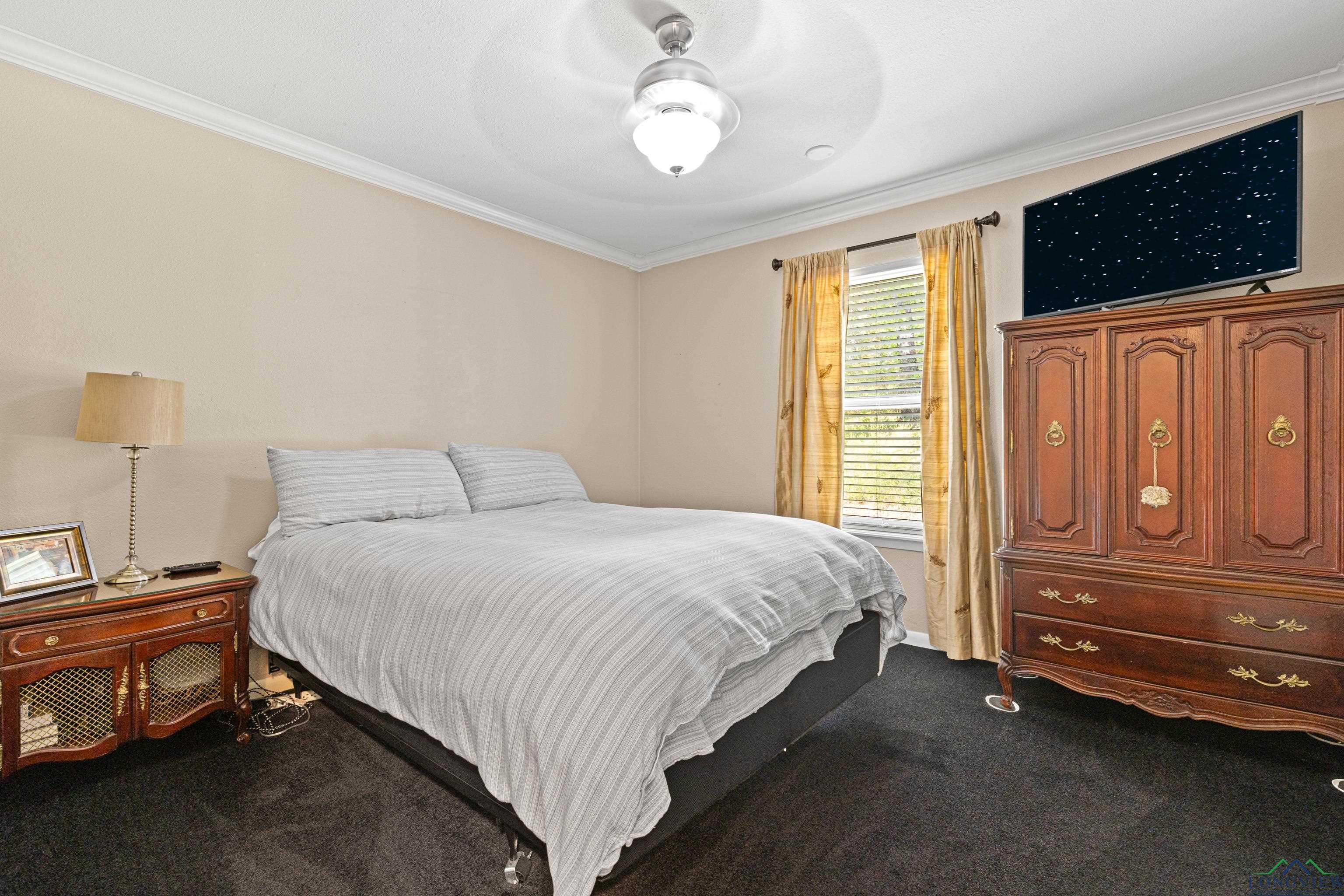 Kilgore, Texas, 75662, United States, 4 Bedrooms Bedrooms, ,3 BathroomsBathrooms,Residential,For Sale,1949860