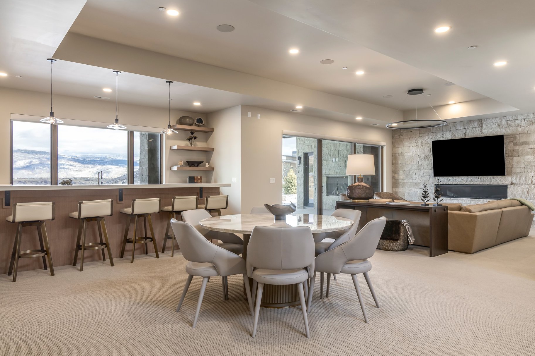  Beautiful Modern Custom Home with Rock Cliff Views at Victory Ranch - 物件實景