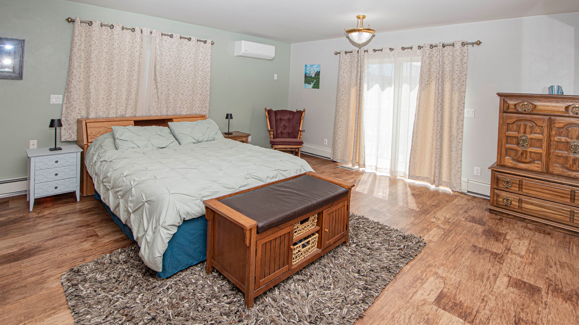 Bonners Ferry, Idaho, 83805, United States, 4 Bedrooms Bedrooms, ,4 BathroomsBathrooms,Residential,For Sale,1920426