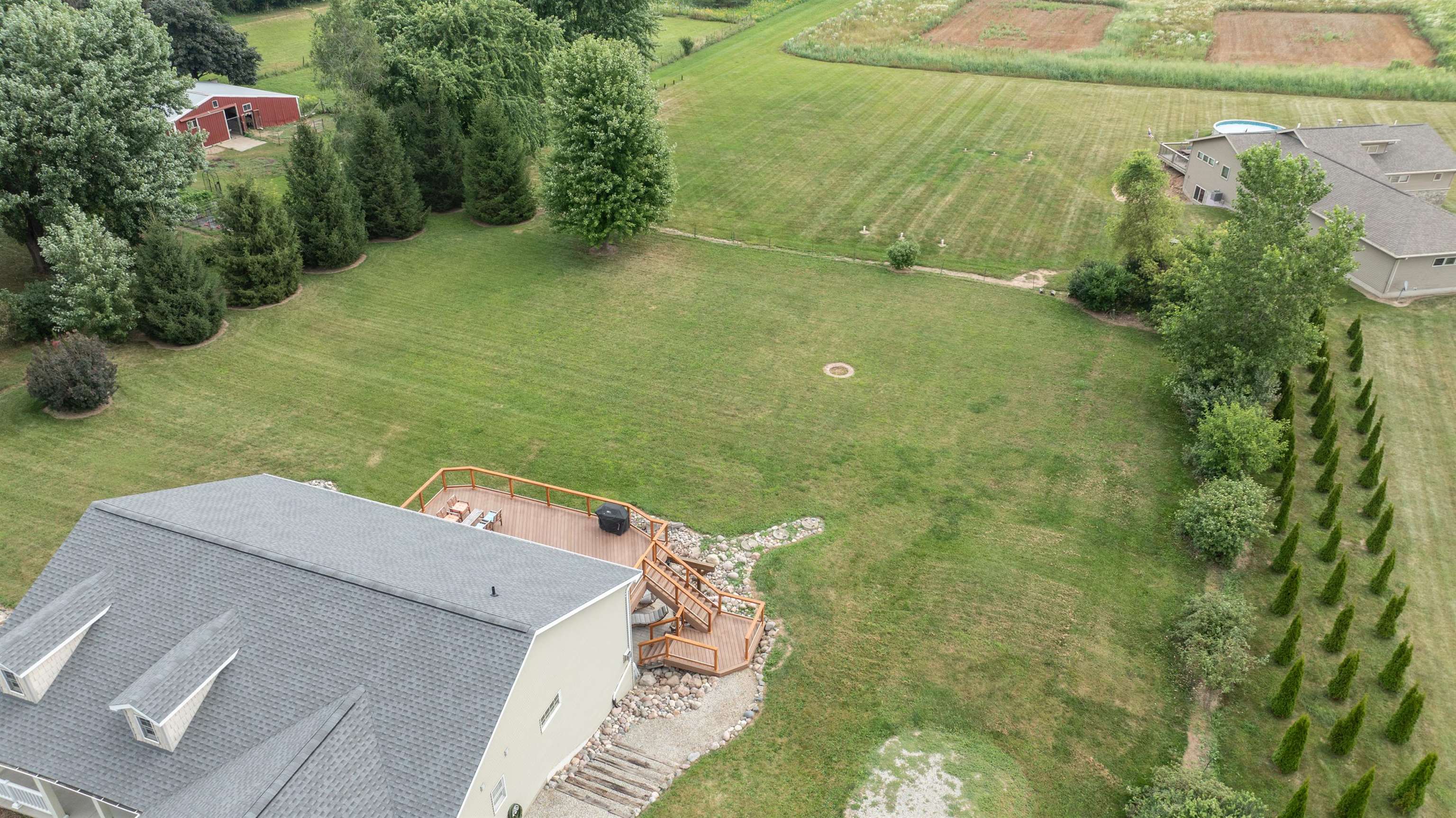 Hortonville, Wisconsin, 54944-9660, United States, 5 Bedrooms Bedrooms, ,3 BathroomsBathrooms,Residential,For Sale,1920298
