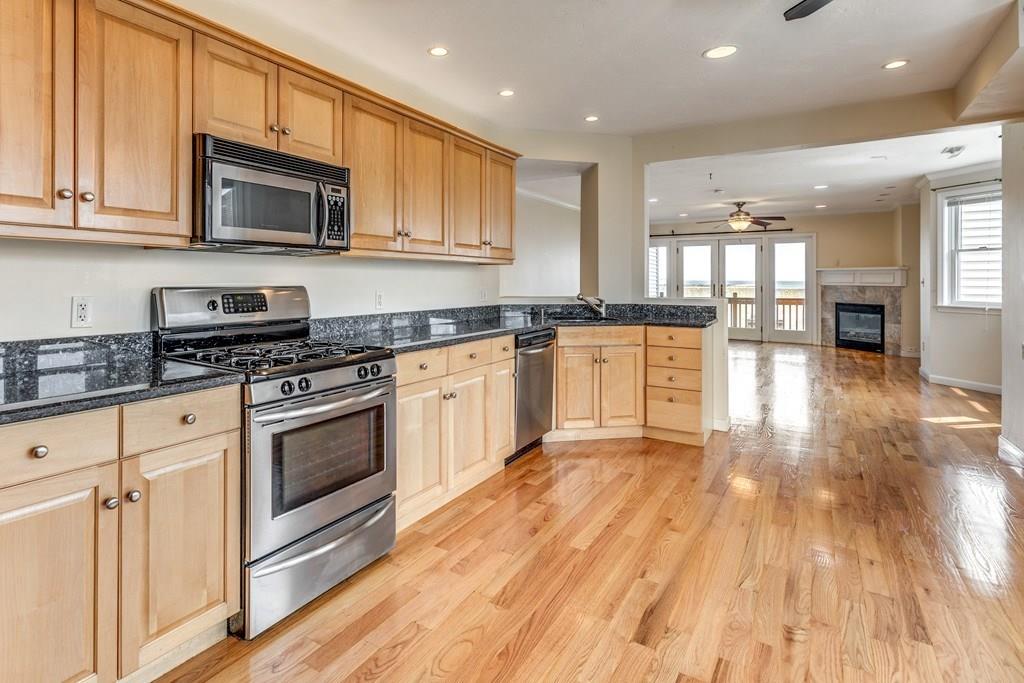 Revere, Massachusetts, 02151, United States, ,1 BathroomBathrooms,Residential,For Sale,1921734