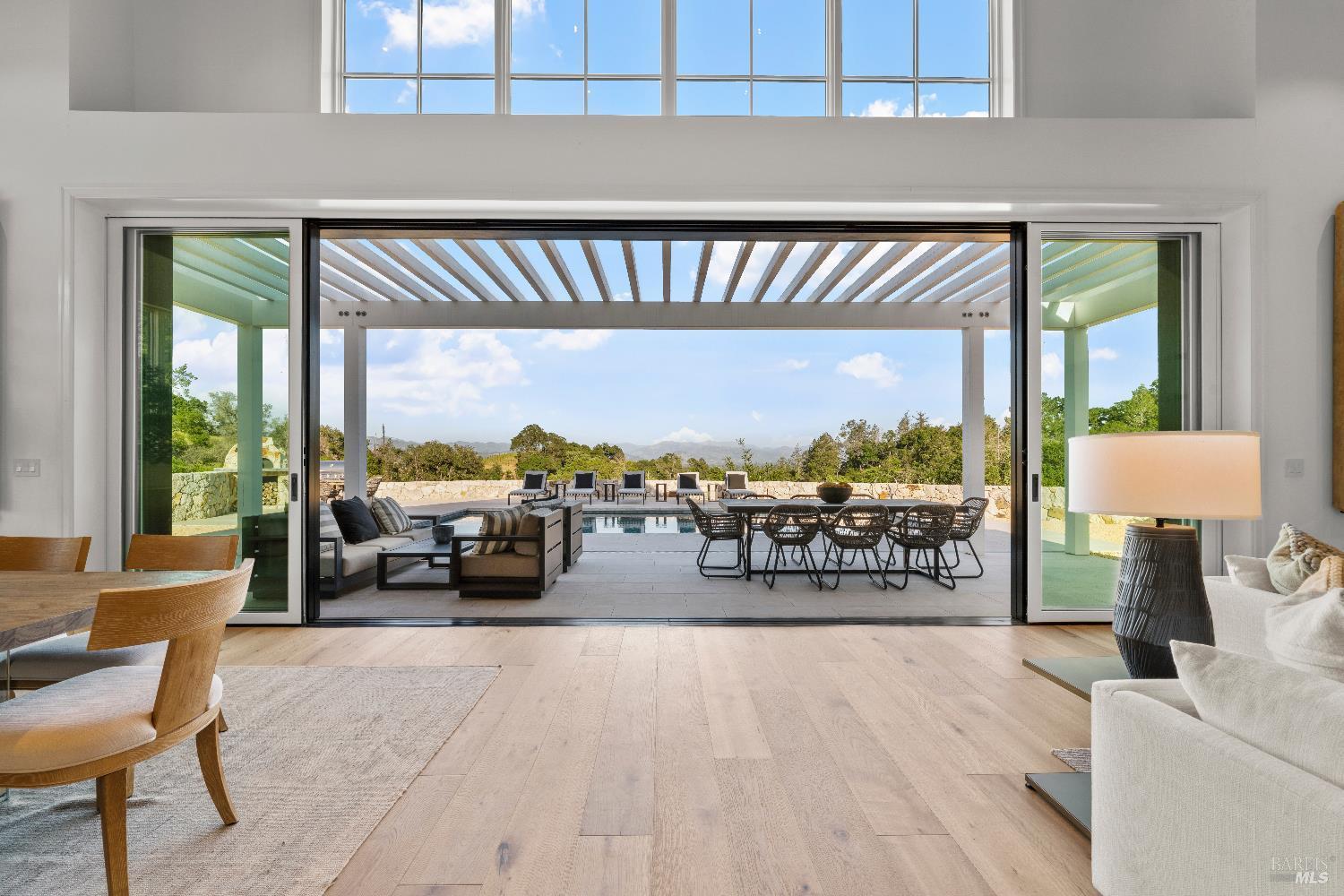 St. Helena, California, 94574, United States, 4 Bedrooms Bedrooms, ,5 BathroomsBathrooms,Residential,For Sale,1942267