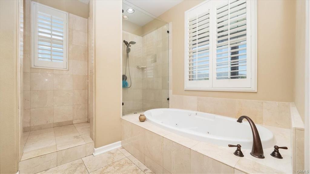 Lake Riverside, California, 92506, United States, 5 Bedrooms Bedrooms, ,3 BathroomsBathrooms,Residential,For Sale,1810640