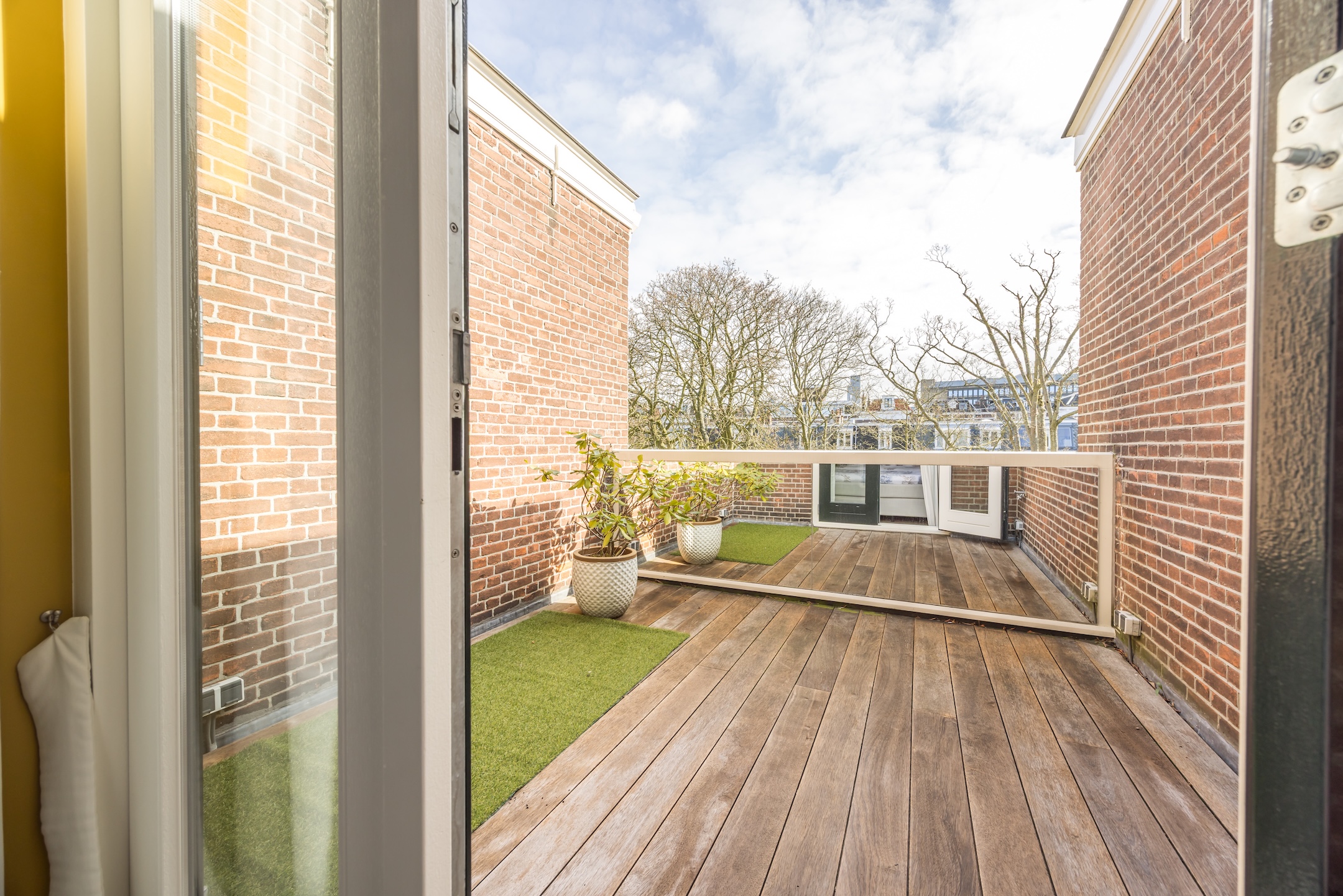  Charming and Spacious Townhouse in the Desirable Benoordenhout District Located - 物件實景