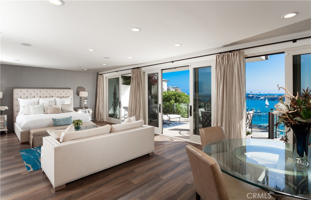 Corona del Mar, California, 92625, United States, 4 Bedrooms Bedrooms, ,4 BathroomsBathrooms,Residential,For Sale,1874360