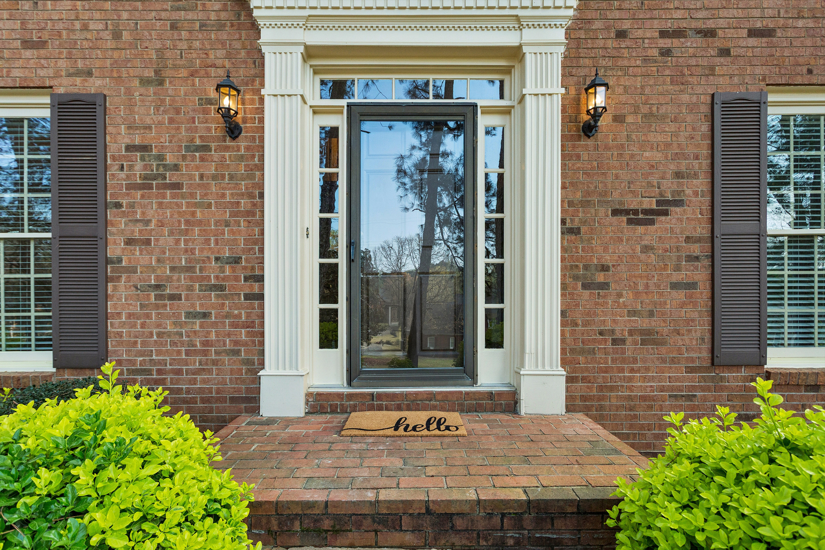  Beautiful Home on Corner Lot in Coveted Princeton Mill Subdivision - 物件實景