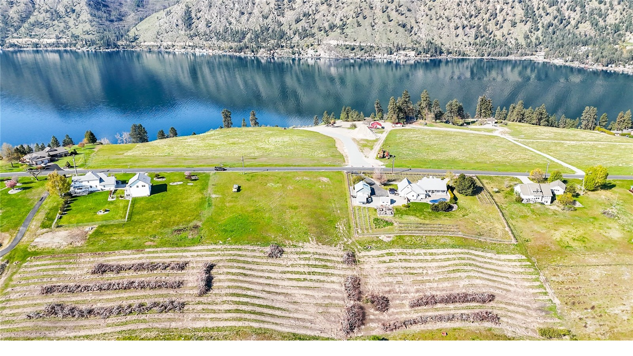  Rare Opportunity Overlooking Lake Chelan - 物件實景