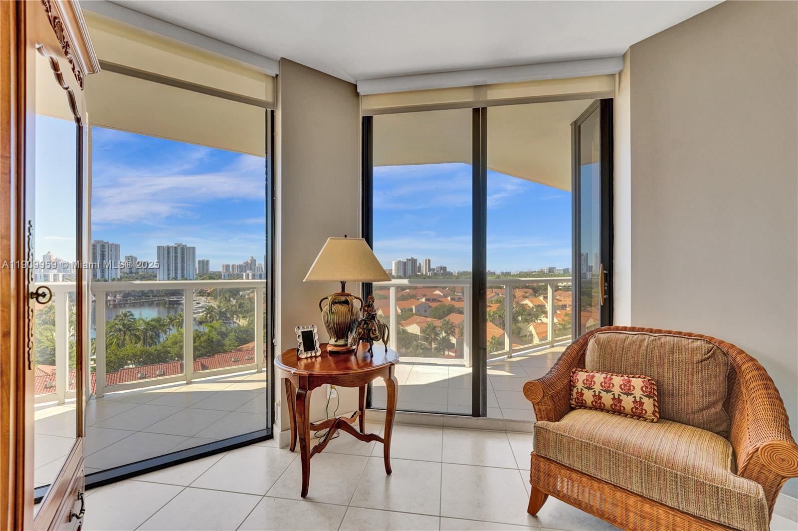 Aventura, Florida, 33180, United States, 2 Bedrooms Bedrooms, ,2 BathroomsBathrooms,Residential,For Sale,1988948