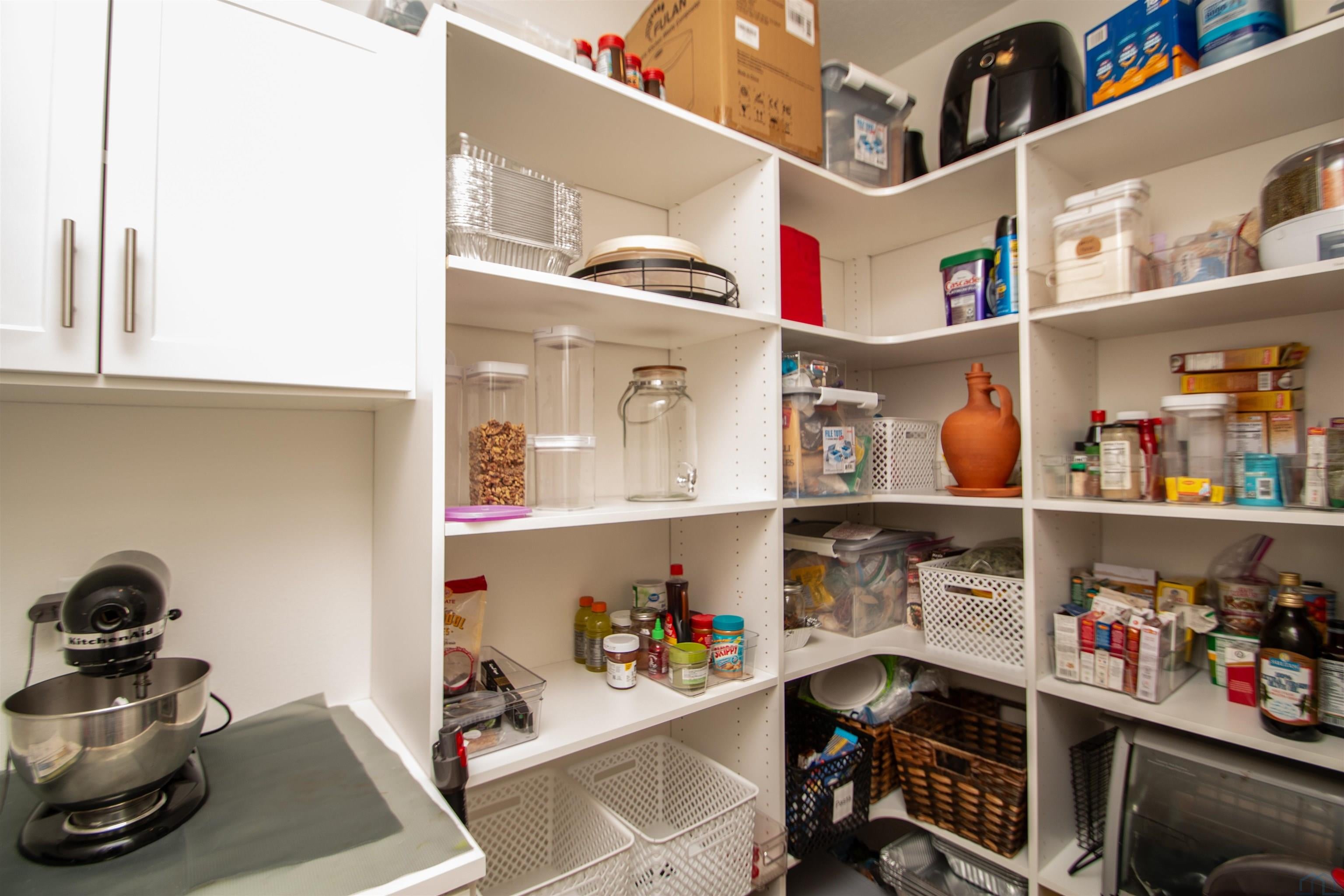 Jefferson, South Dakota, 57038, United States, 6 Bedrooms Bedrooms, ,3 BathroomsBathrooms,Residential,For Sale,1978978