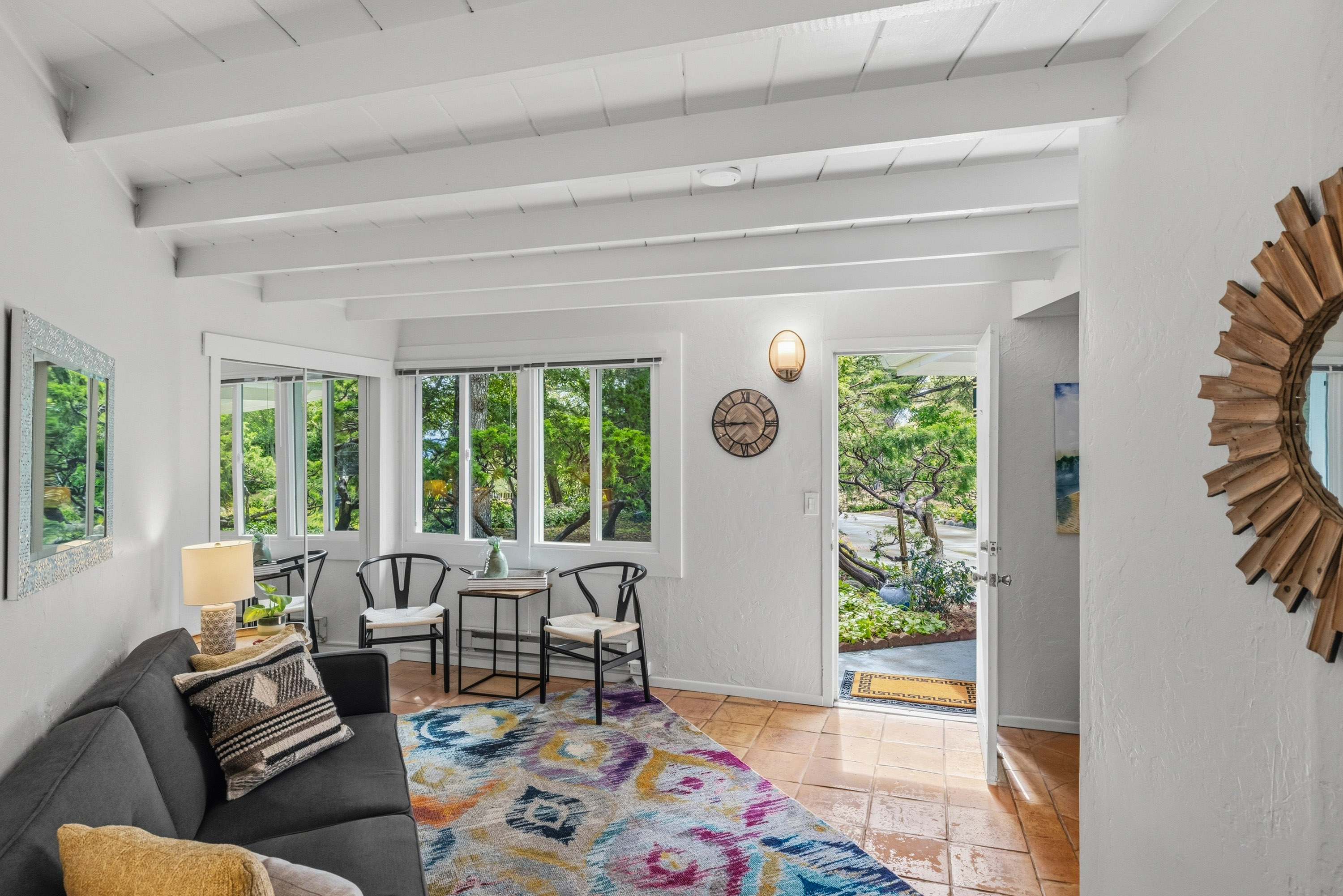  4058 El Bosque Drive - 物件實景