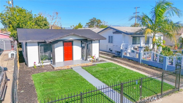 Los Angeles, California, 90044, United States, 2 Bedrooms Bedrooms, ,1 BathroomBathrooms,Residential,For Sale,2002532