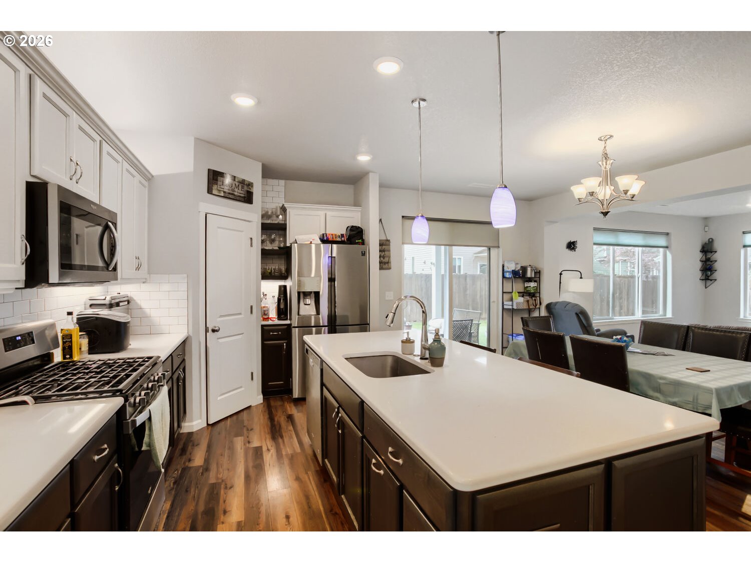 Vancouver, Washington, 98682, United States, 4 Bedrooms Bedrooms, ,2 BathroomsBathrooms,Residential,For Sale,2035283