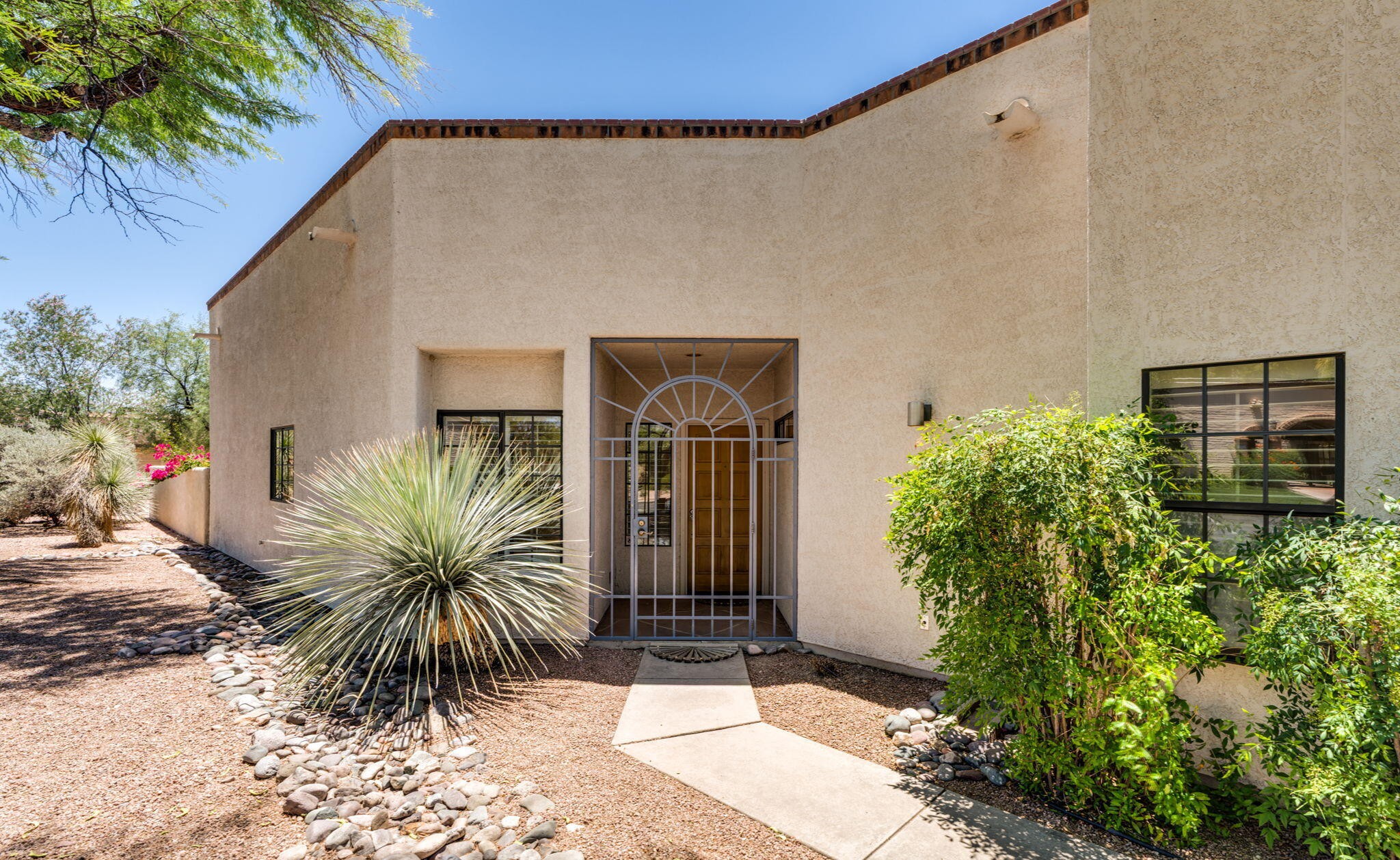  5560 E Miles Circle, Tucson, AZ 85712 - 物件實景