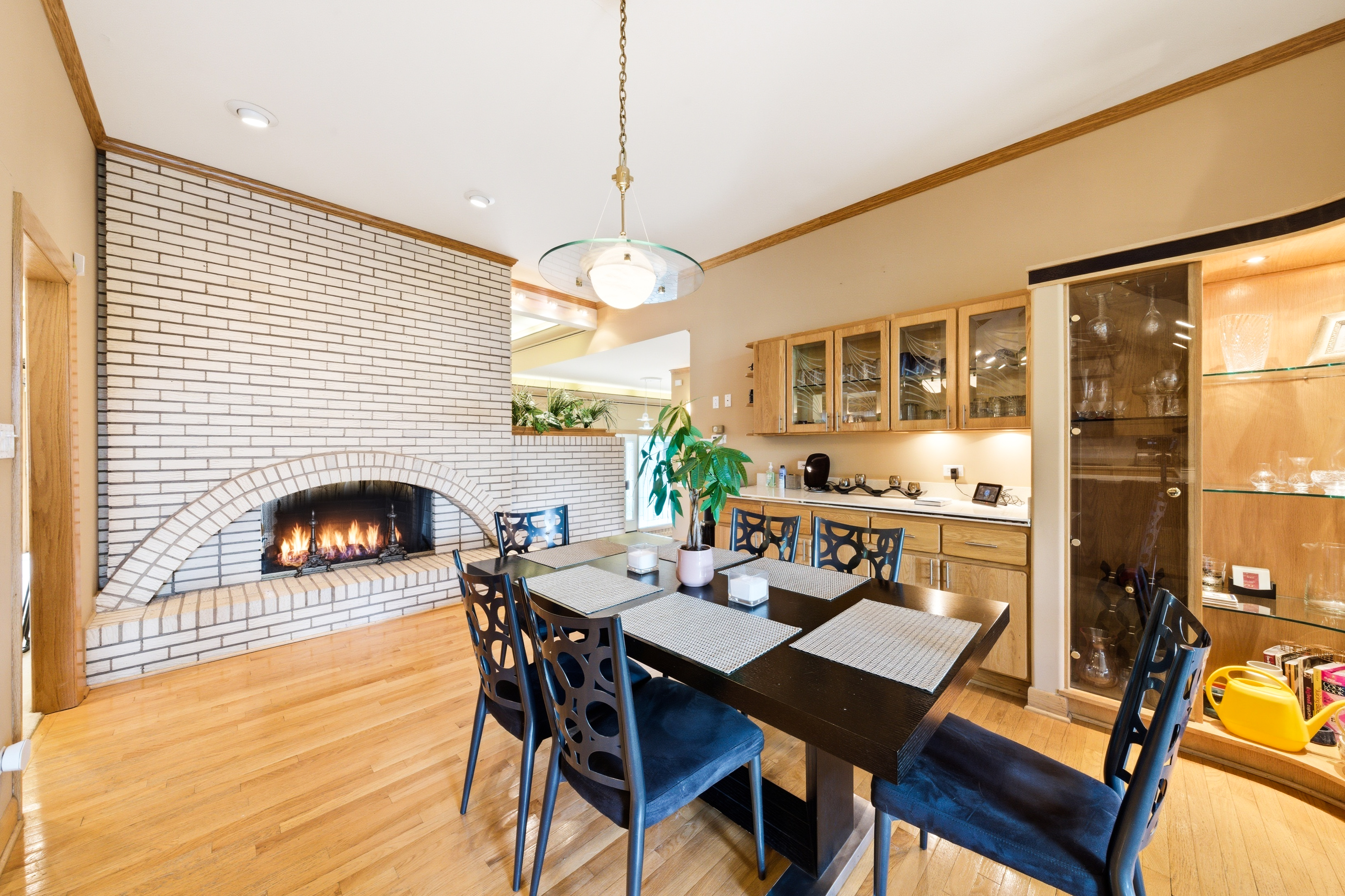  exceptional mid-century modern home - 物件實景