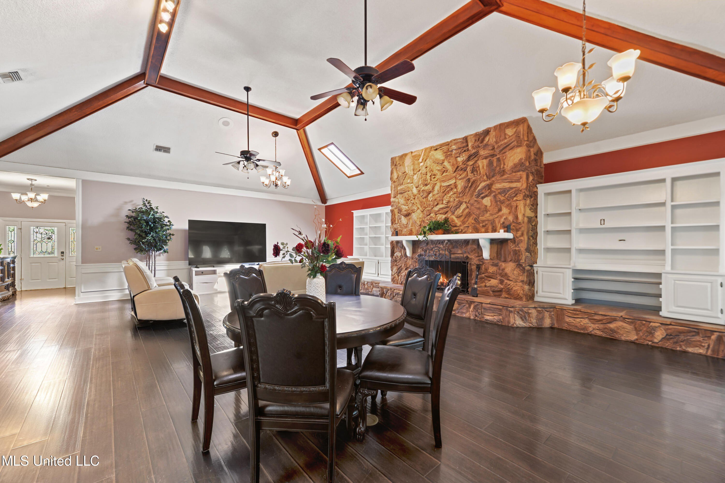 Diamondhead, Mississippi, 39525, United States, 3 Bedrooms Bedrooms, ,4 BathroomsBathrooms,Residential,For Sale,1923554