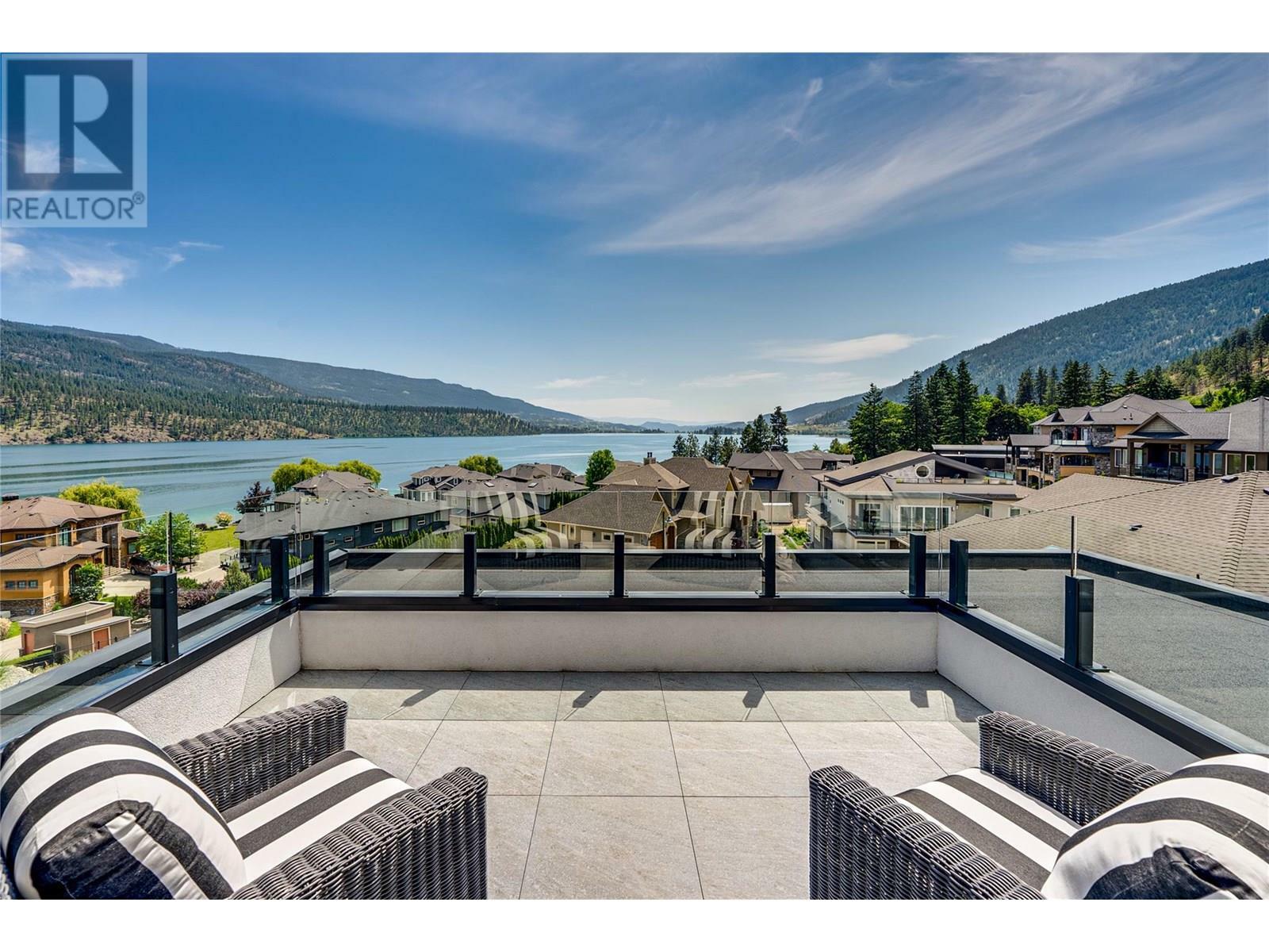 LAKE COUNTRY, British Columbia, V4V 2G2, CA, 4 Bedrooms Bedrooms, ,3 BathroomsBathrooms,Residential,For Sale,1859669